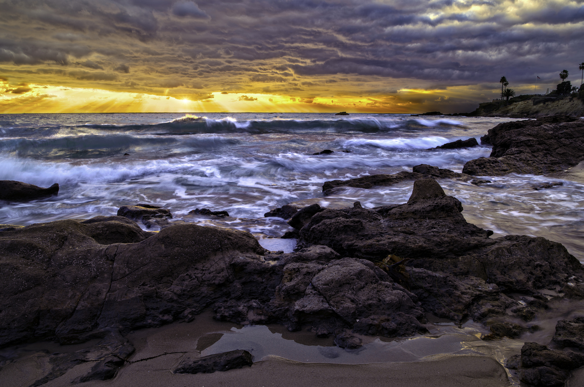 HD Pentax-DA645 28-45mm F4.5ED AW SR sample photo. Laguna beach sunset photography