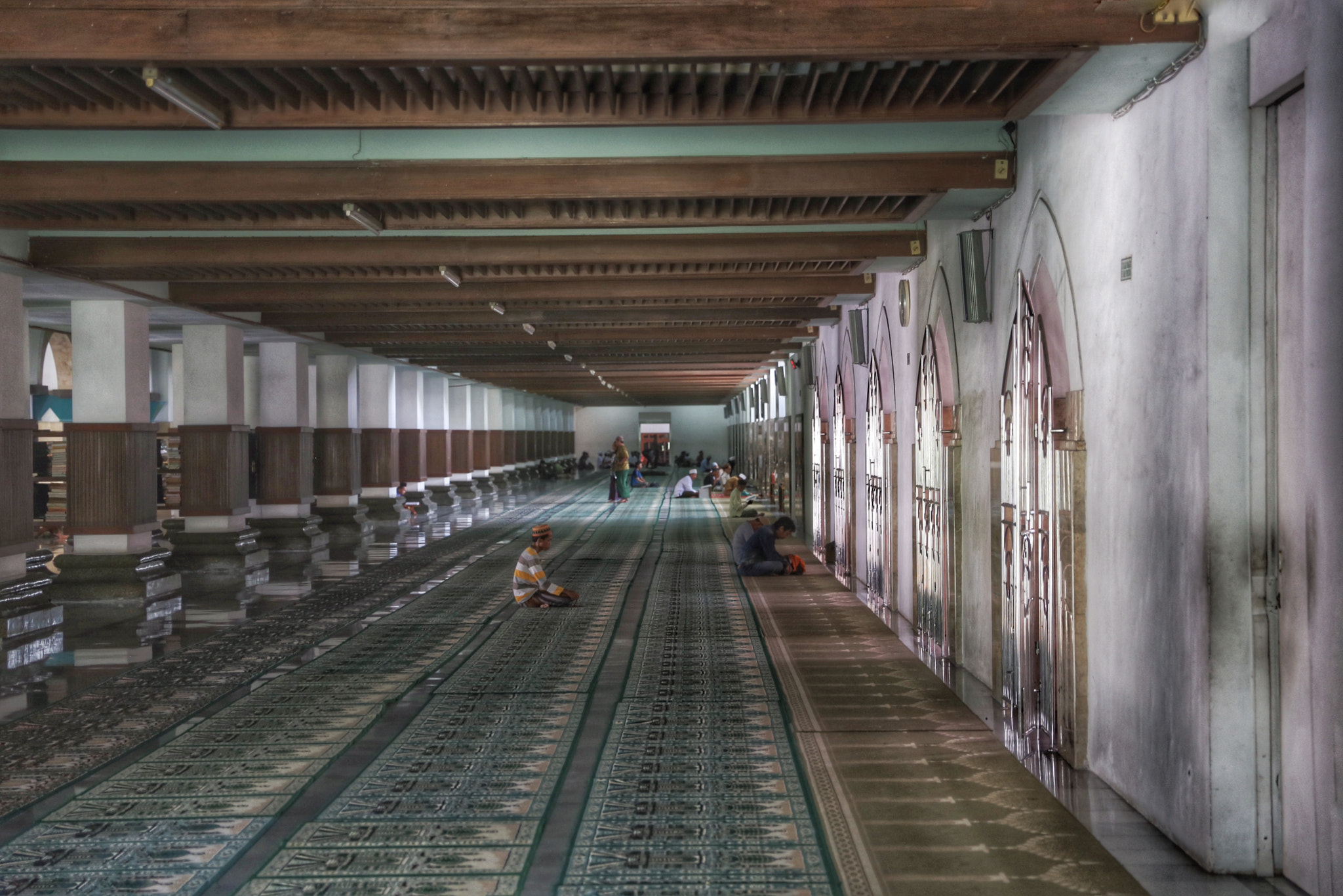 Canon EF 24-70mm F2.8L II USM sample photo. Ampel mosque. east java. photography