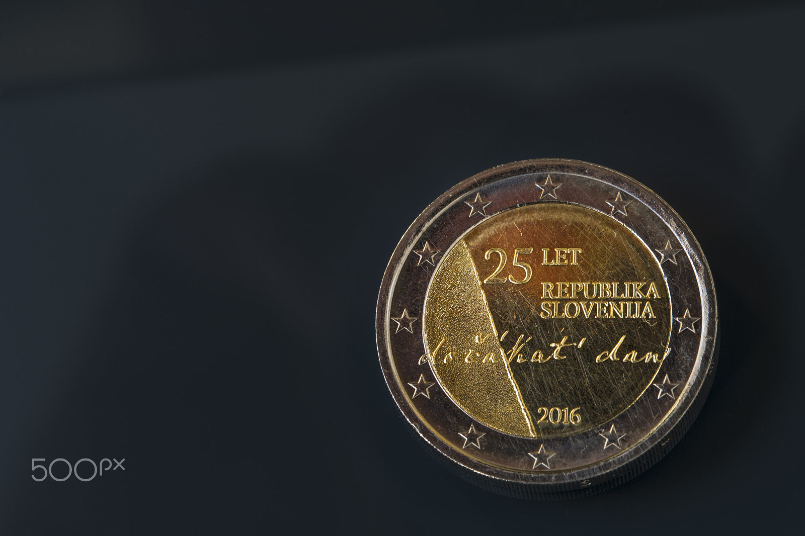 Sigma 105mm F2.8 EX DG OS HSM sample photo. Commemorative 2 eur coin celebrating 25 years of slovenia's inde photography