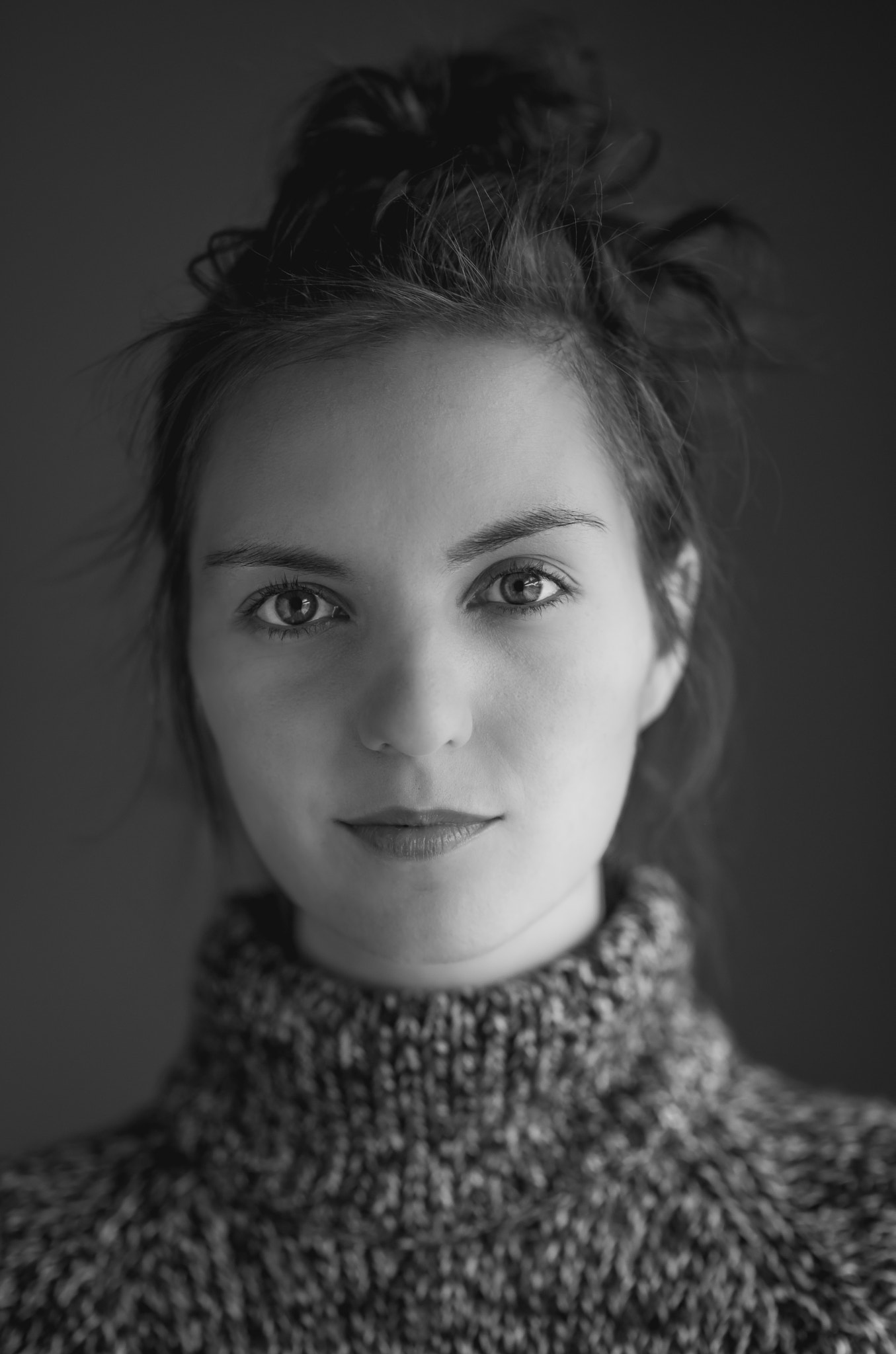 Sigma 85mm F1.4 EX DG HSM sample photo. Winter portrait photography