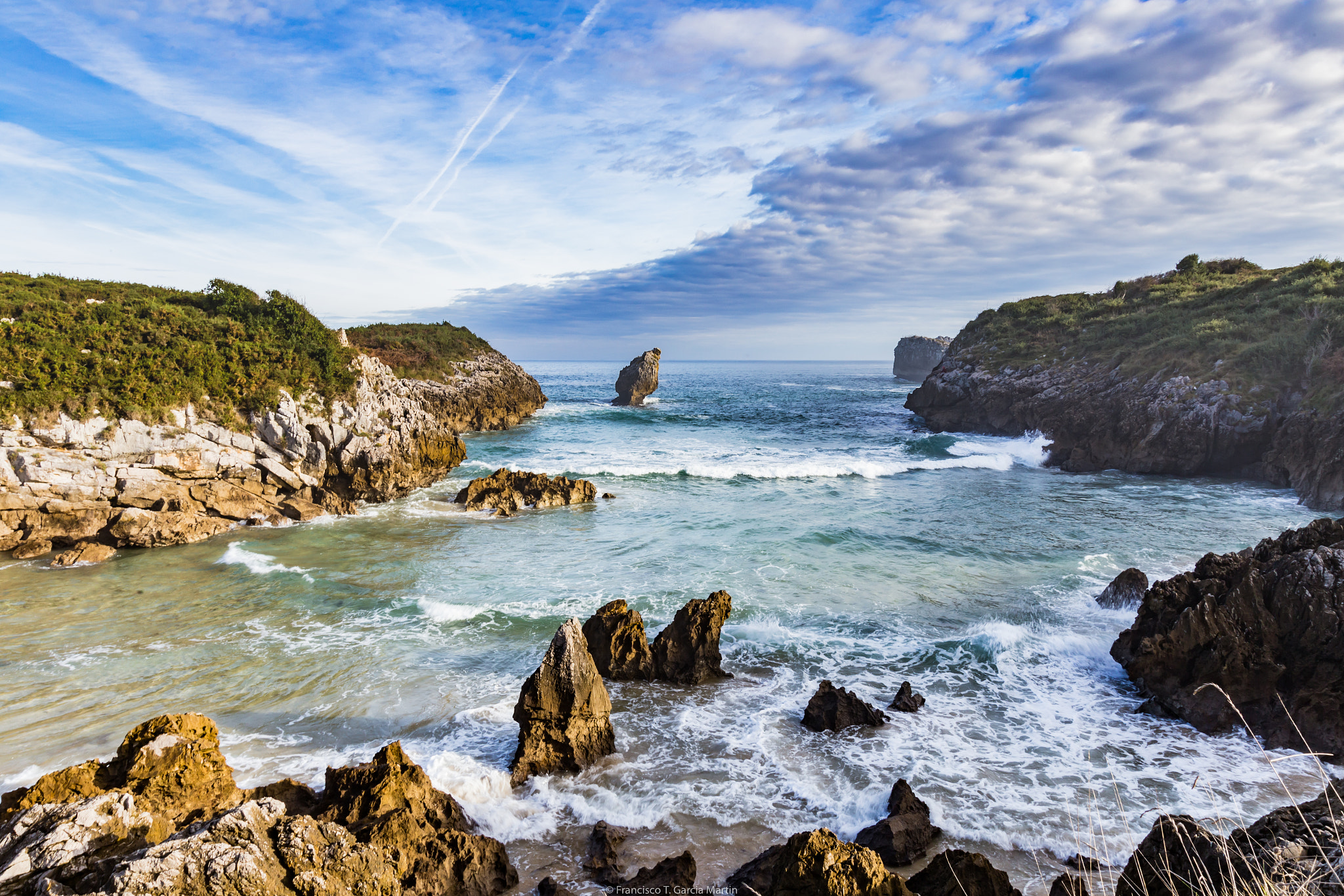 Canon EOS 6D + Sigma 24-105mm f/4 DG OS HSM | A sample photo. Playa de buelna i photography