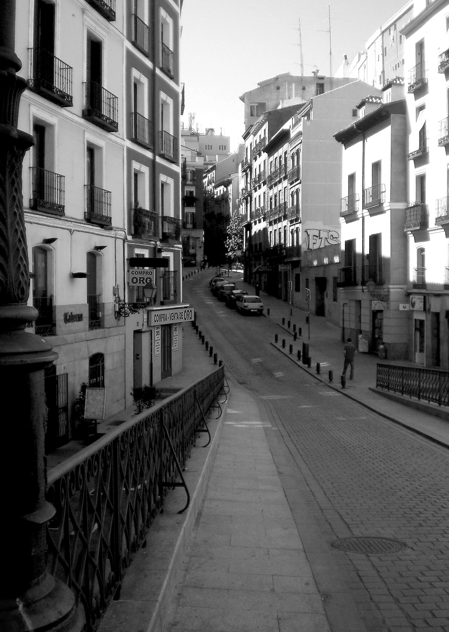 Olympus FE230/X790 sample photo. Calle escalinata photography