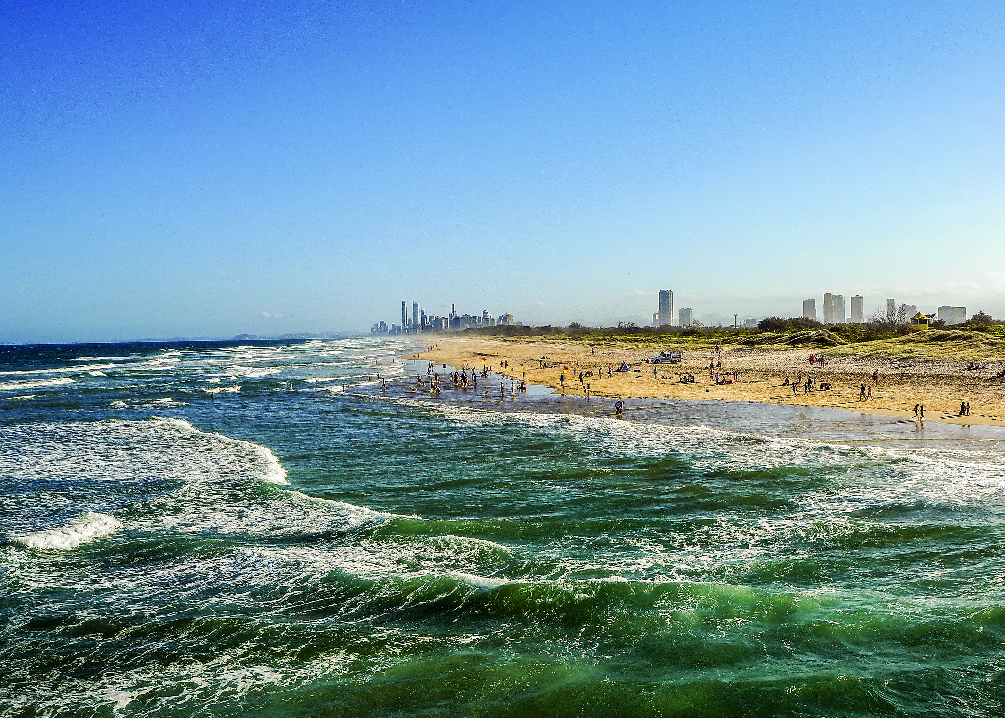 Olympus OM-D E-M10 + Olympus M.Zuiko Digital ED 14-42mm F3.5-5.6 EZ sample photo. View from the pier, gold coast, australia photography