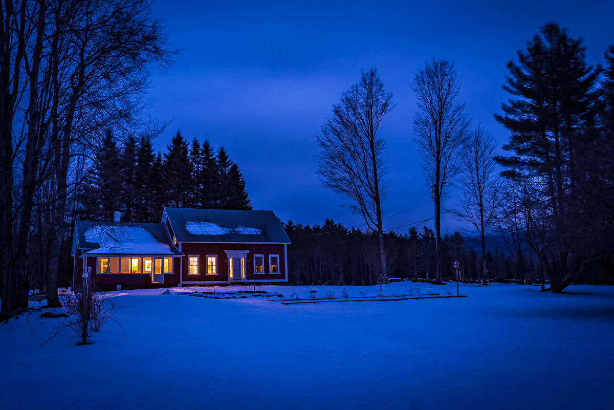 Nikon AF-S Nikkor 17-35mm F2.8D ED-IF sample photo. Nightfall photography