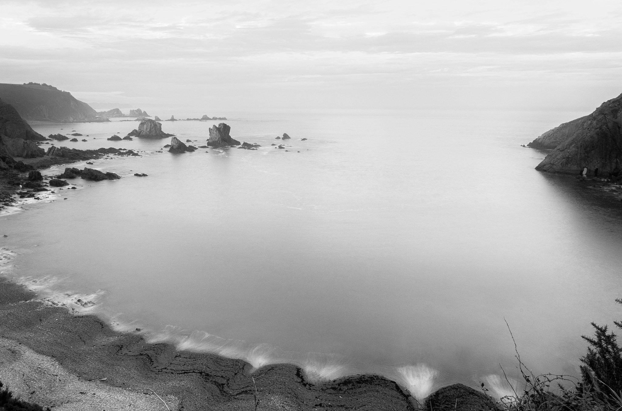 Olympus OM-D E-M1 + OLYMPUS M.12mm F2.0 sample photo. 'the beach of silencio' photography