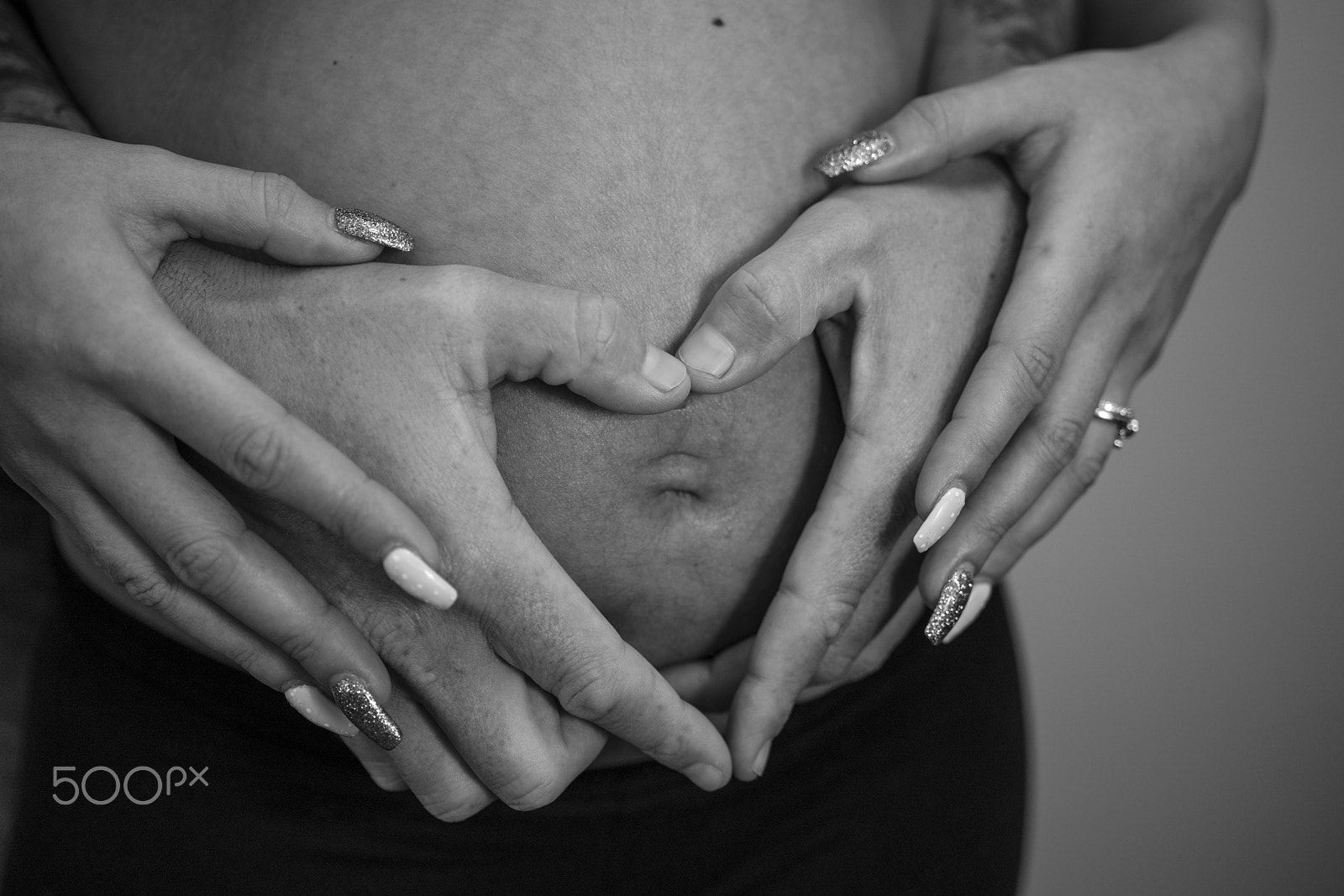 Sony FE 50mm F2.8 Macro sample photo. Babybelly photography
