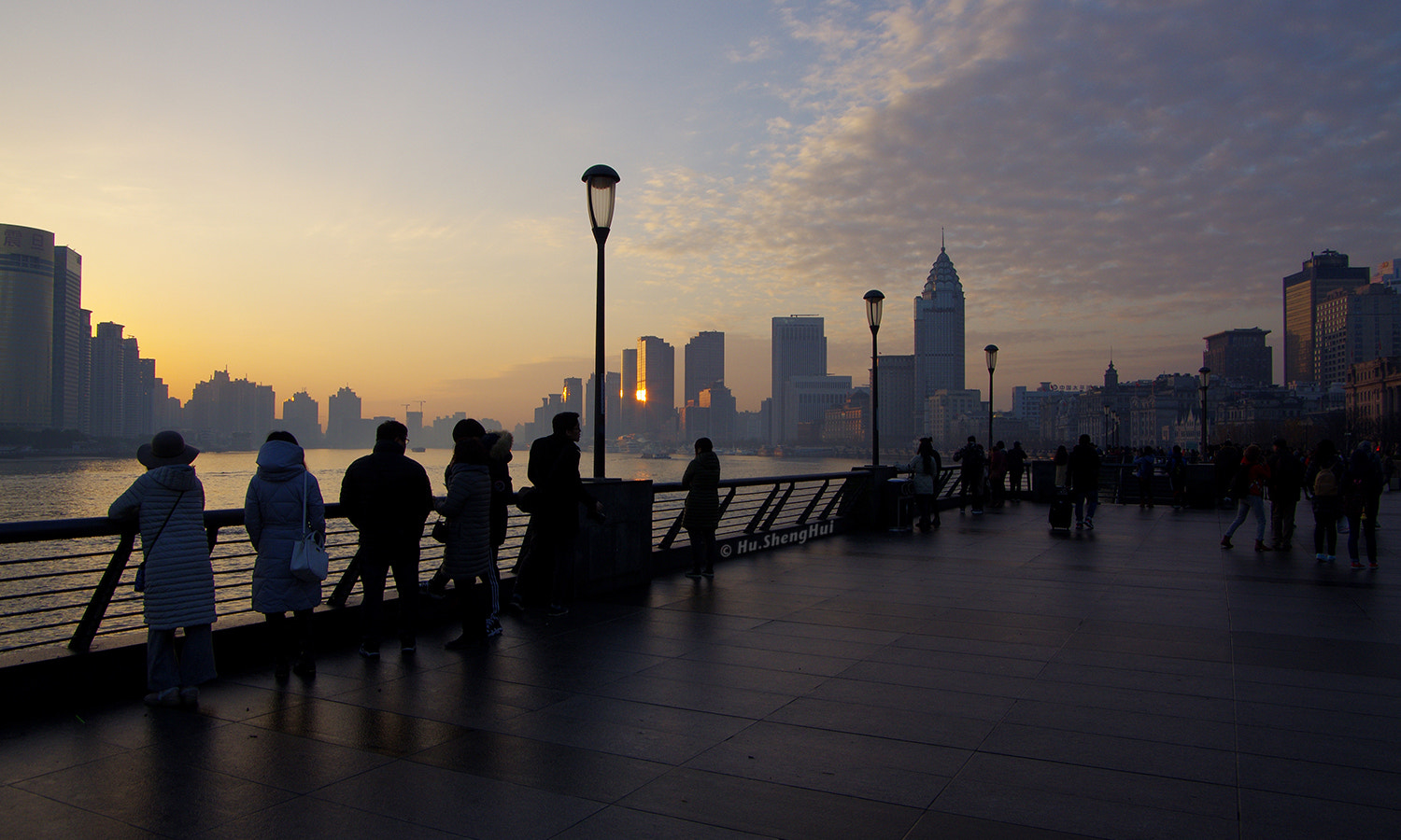 Pentax smc DA 16-45mm F4 ED AL sample photo. 外滩 photography