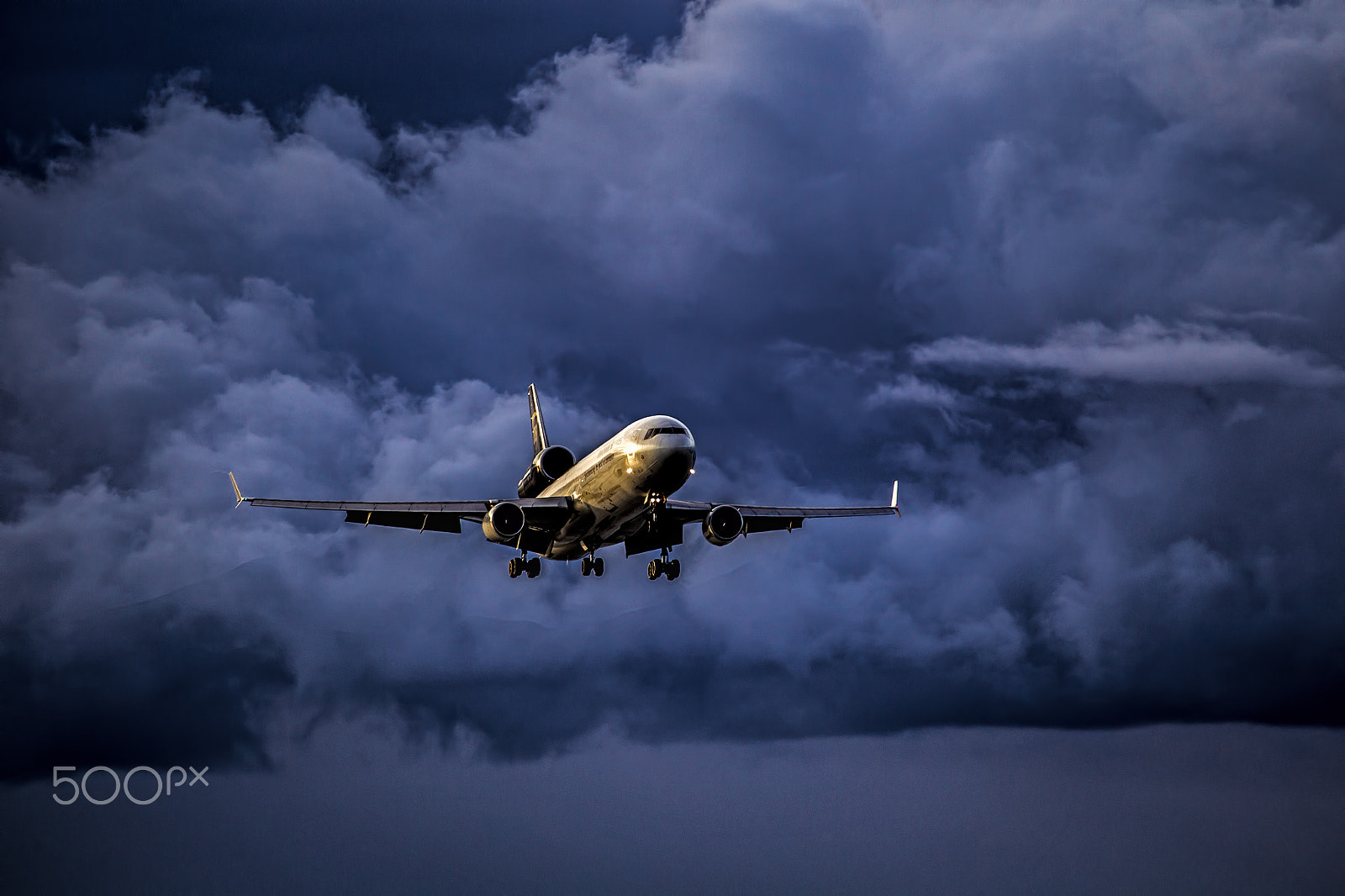 Canon EOS-1D Mark IV sample photo. Before the storm photography