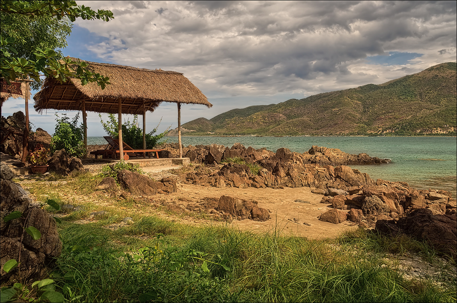 Sony SLT-A37 sample photo. Piece of paradise photography