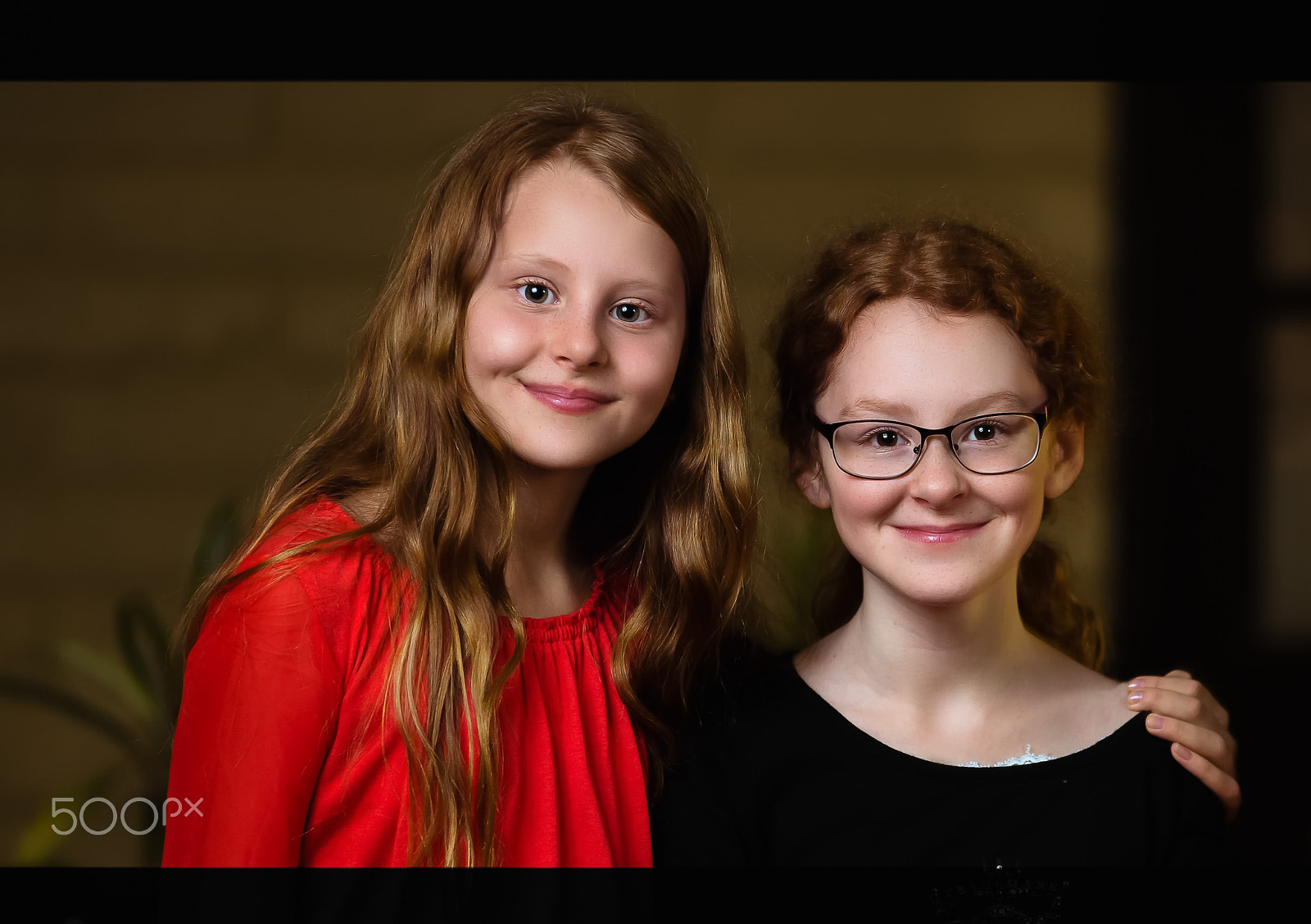 Sony a99 II sample photo. Sisters photography