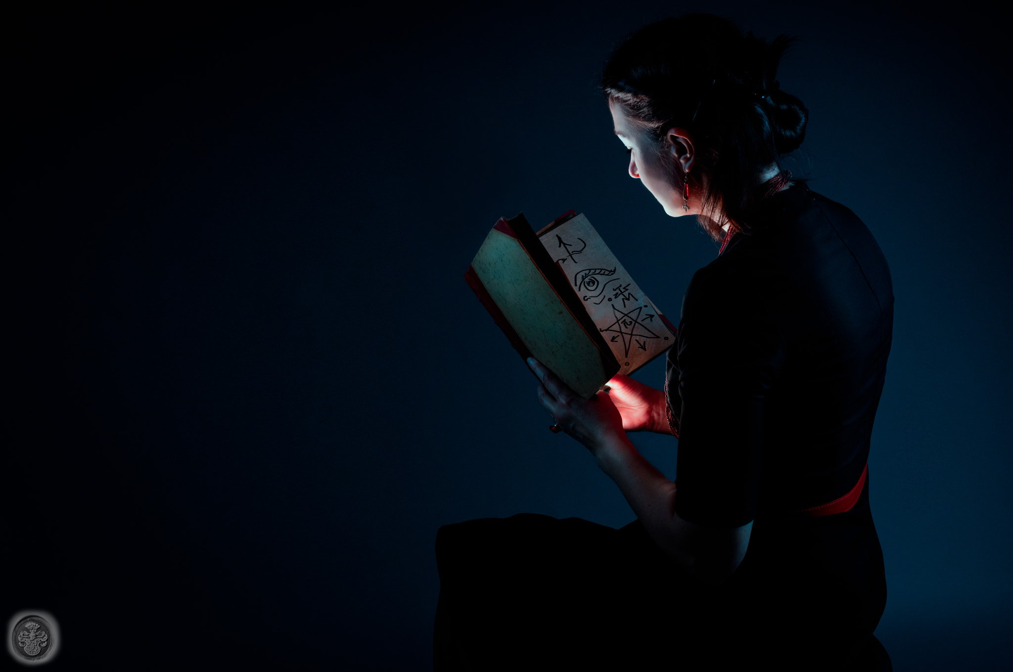 Canon EOS 5DS + Canon EF 50mm F1.2L USM sample photo. ...the spell... photography