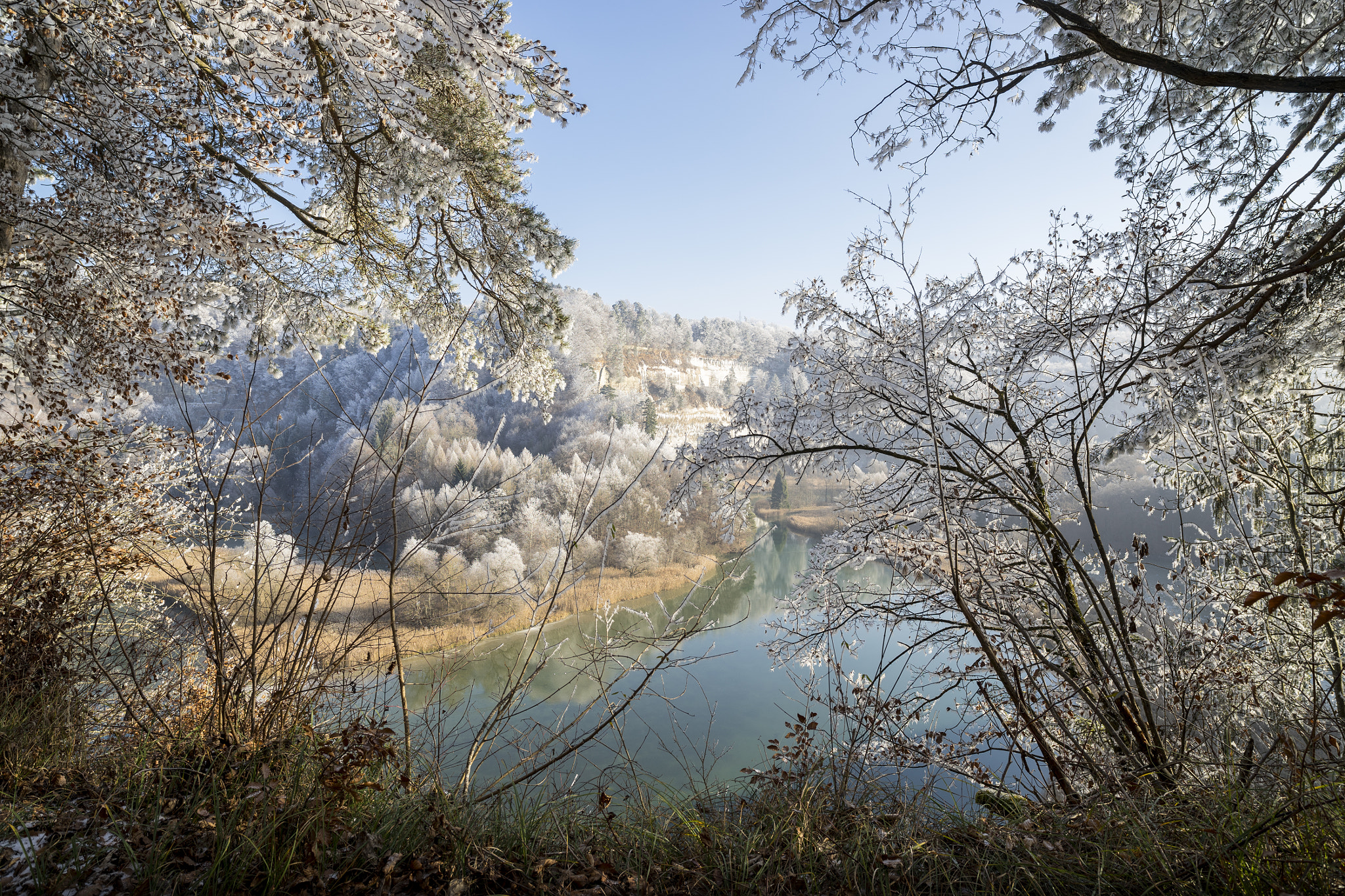 Sony a7 sample photo. Lac de pérolles photography