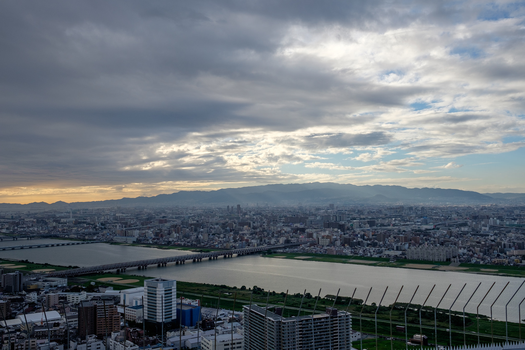 Fujifilm X-T10 + Fujifilm XF 23mm F1.4 R sample photo. Osaka () photography