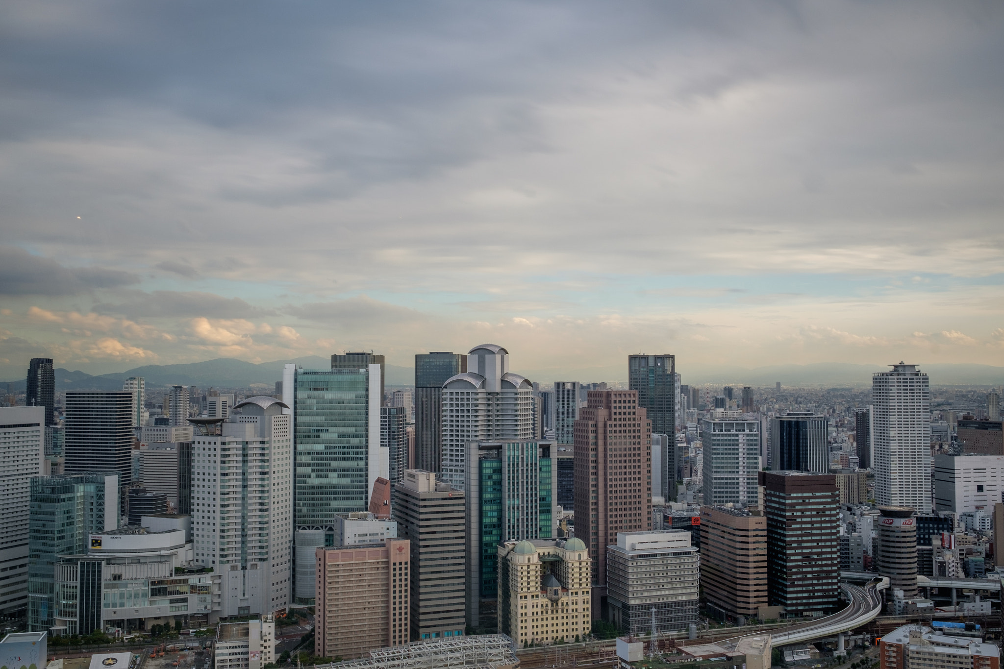 Fujifilm X-T10 + Fujifilm XF 23mm F1.4 R sample photo. Osaka () photography