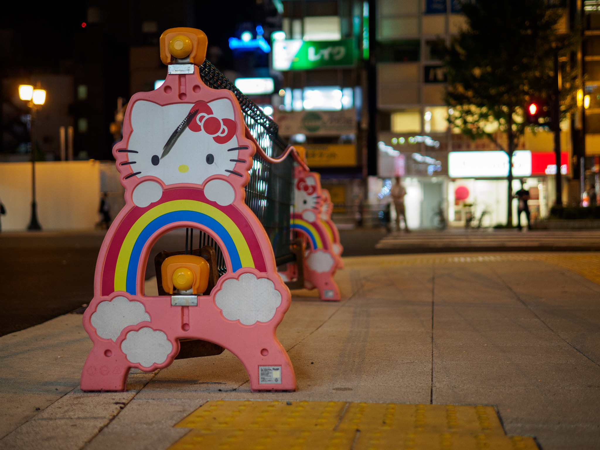 Olympus OM-D E-M10 II + Panasonic Leica DG Summilux 25mm F1.4 II ASPH sample photo. Olympus digital camera photography