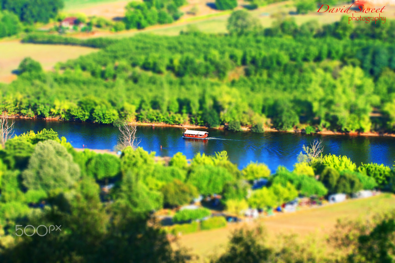 Canon EF-S 60mm F2.8 Macro USM sample photo. Tilt shift france 2 photography