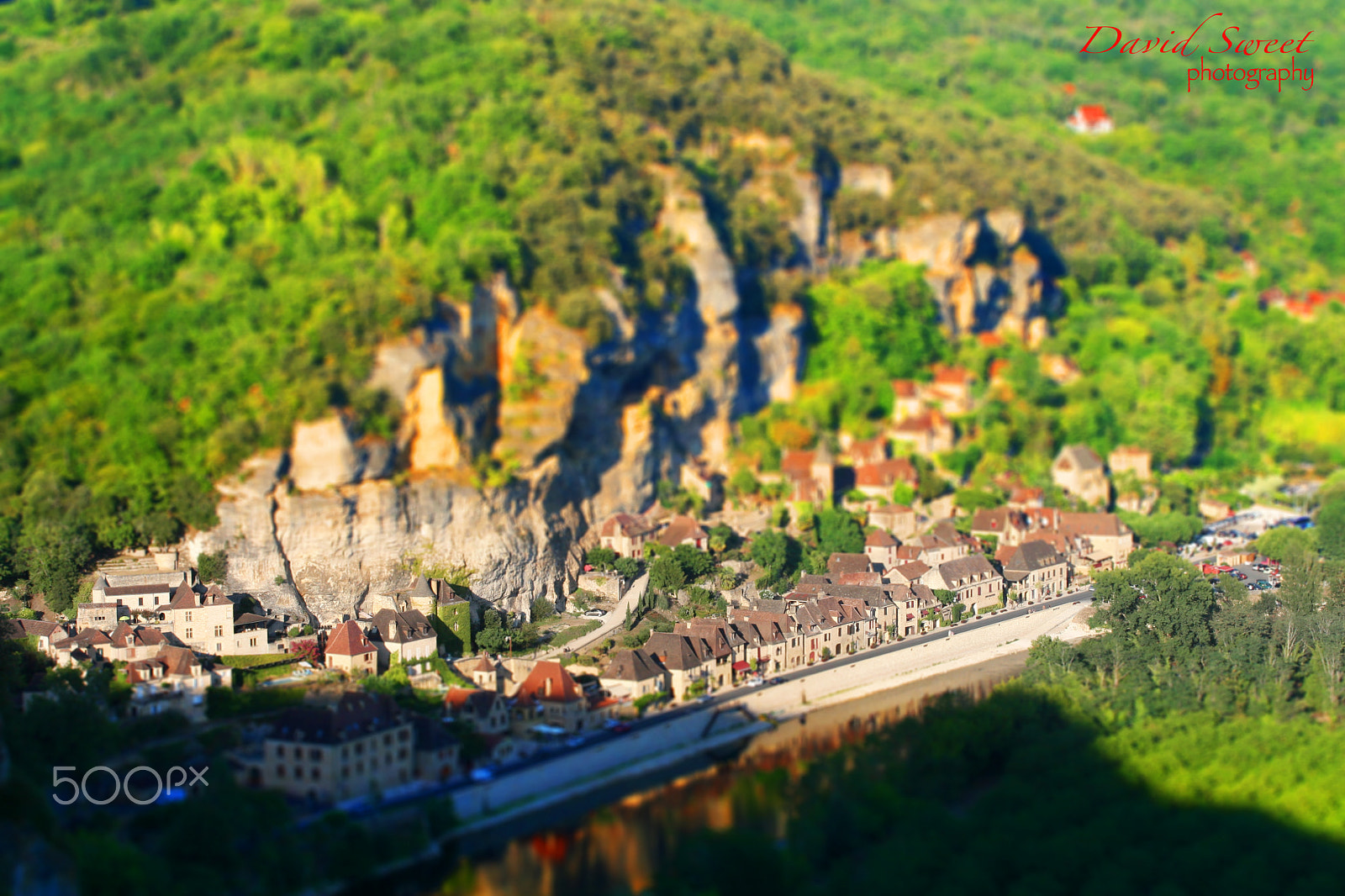 Canon EF-S 60mm F2.8 Macro USM sample photo. Tilt shift france 4 photography