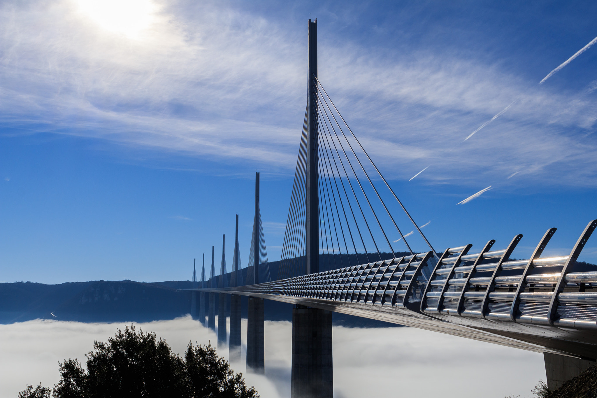 Canon EF 24-70mm F4L IS USM sample photo. Viaduc de millau photography