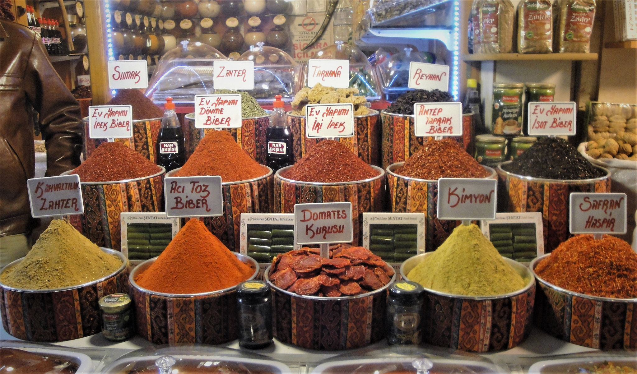 Sony DSC-W270 sample photo. Grand bazaar spices photography