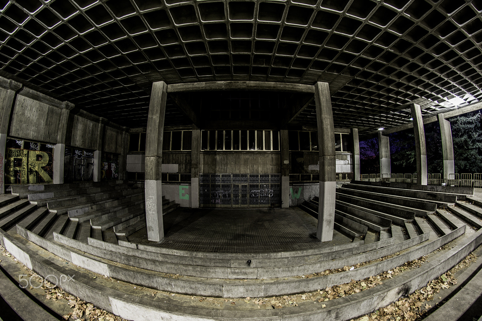 Nikon D7200 + Samyang 8mm F3.5 Aspherical IF MC Fisheye sample photo. University building, madrid photography