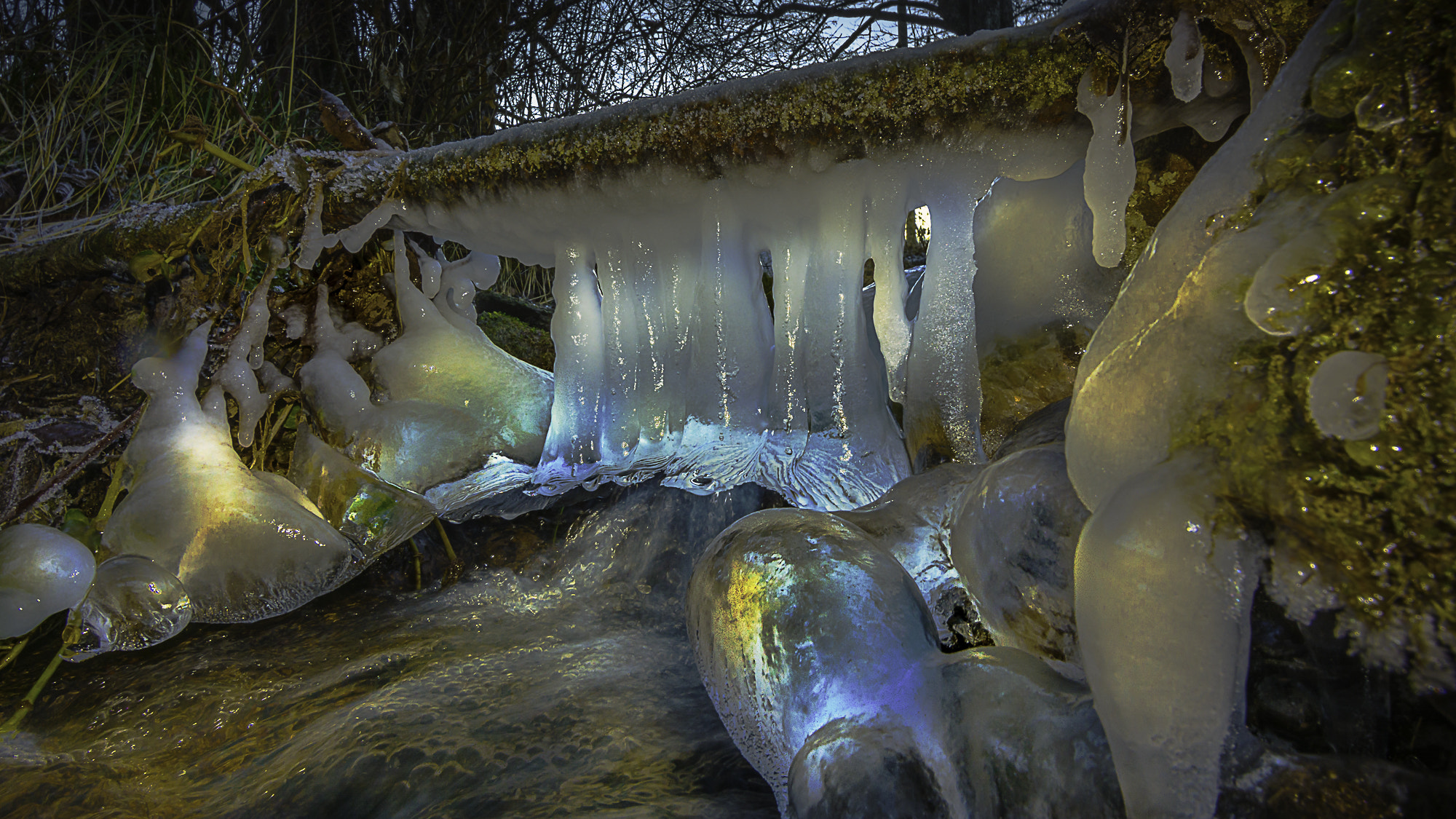 Tokina AT-X Pro 11-16mm F2.8 DX sample photo. Ice photography