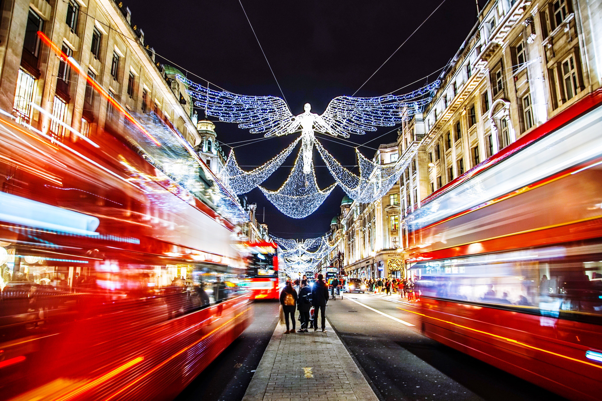 Sony a7R sample photo. London never sleeps photography