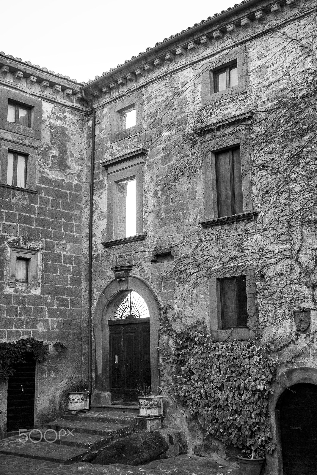 Canon EF 28-105mm f/3.5-4.5 USM sample photo. Civita di bagnoregio photography