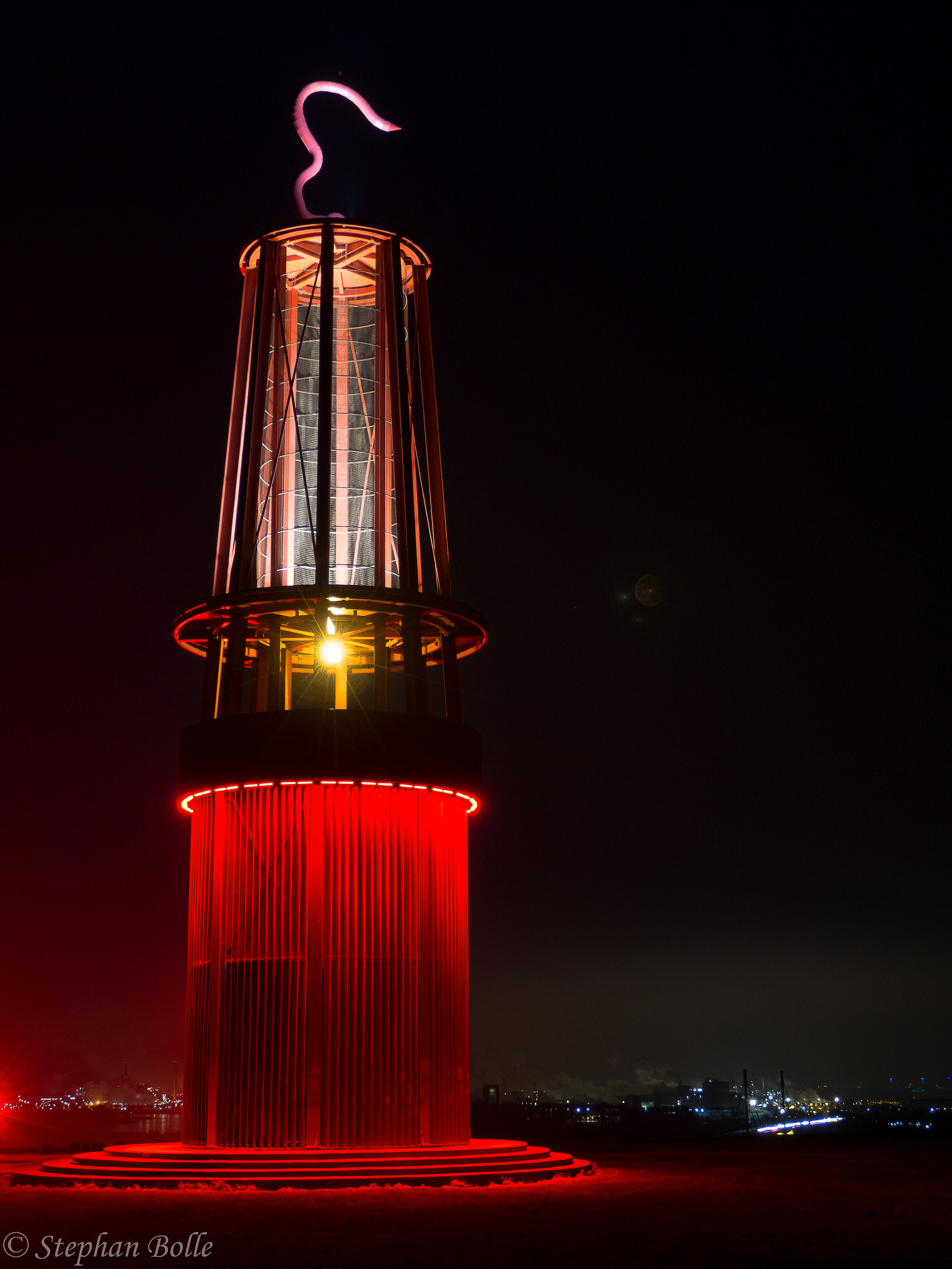 Olympus OM-D E-M10 sample photo. The illuminated  /  das geleucht photography