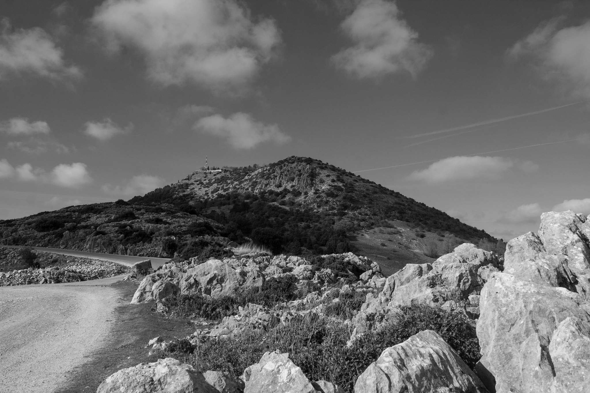 Canon EF-S 18-55mm F3.5-5.6 IS sample photo. Sierra de cabra photography