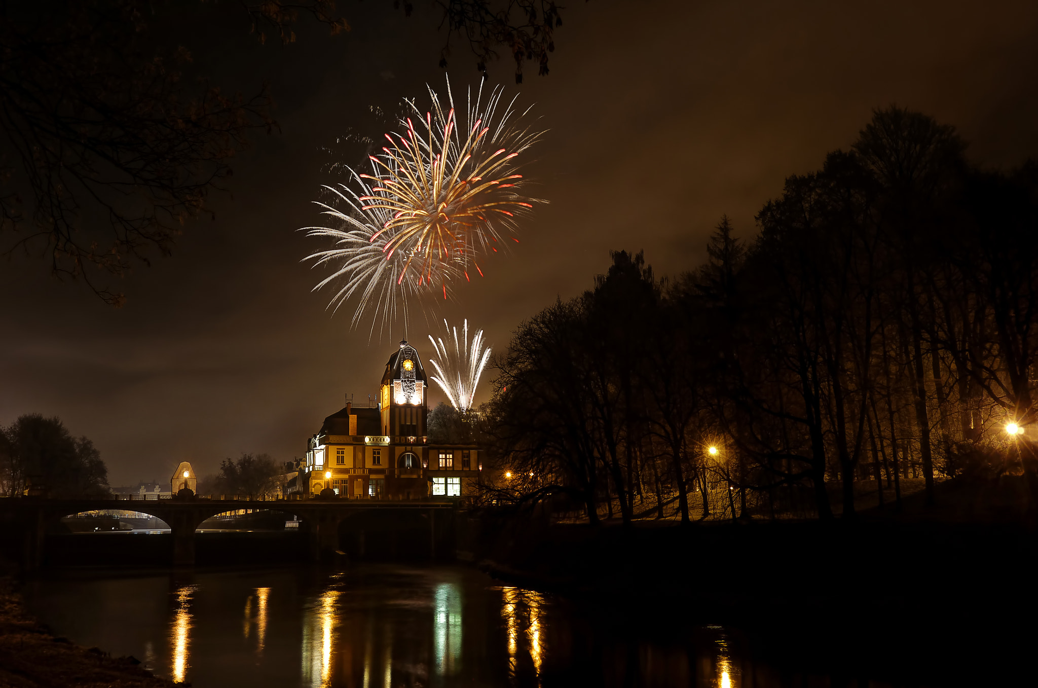 Panasonic Lumix DMC-GH2 sample photo. New year firework photography