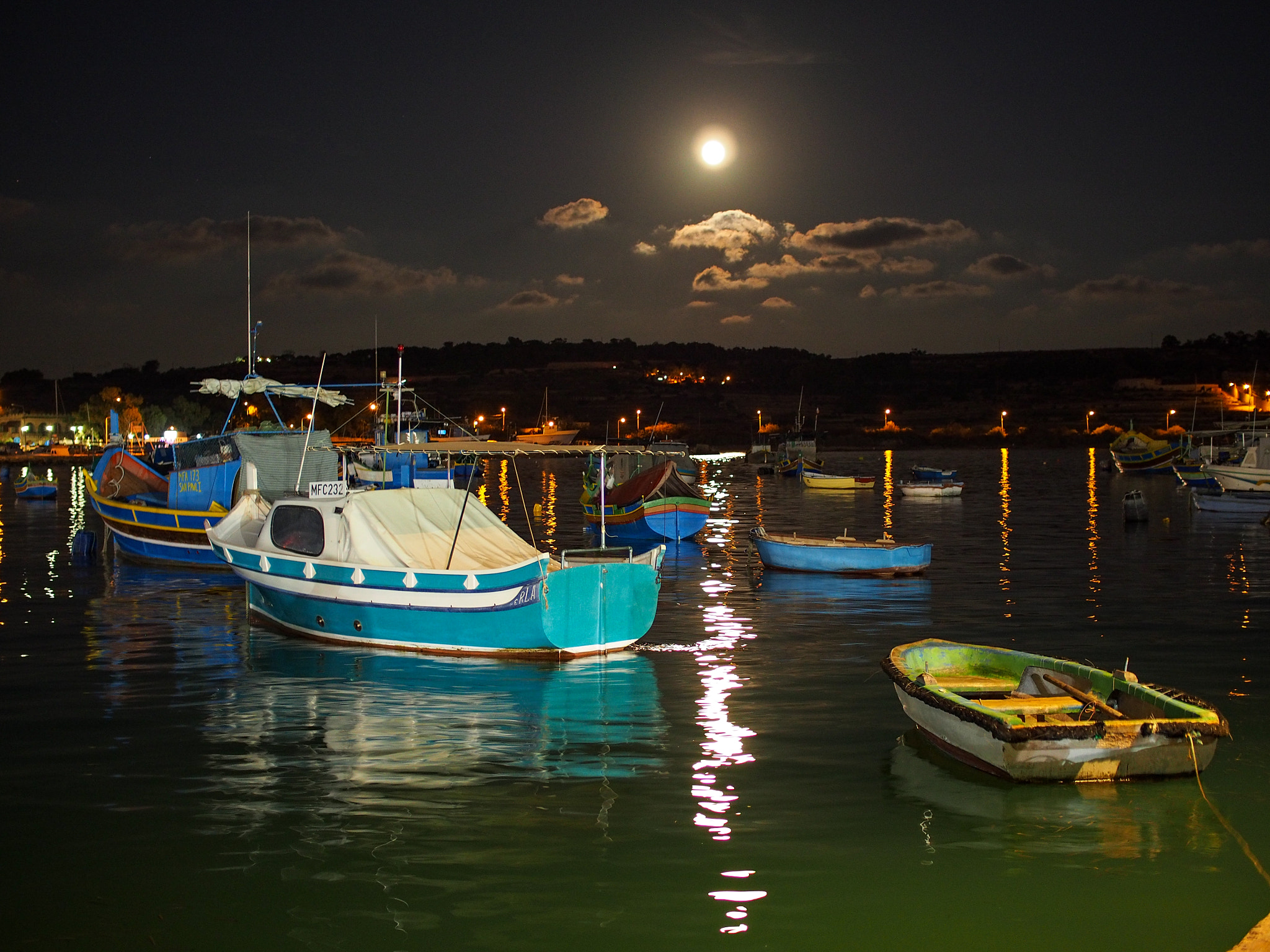 Olympus PEN E-P5 + Olympus M.Zuiko Digital 25mm F1.8 sample photo. Marsaxlokk photography