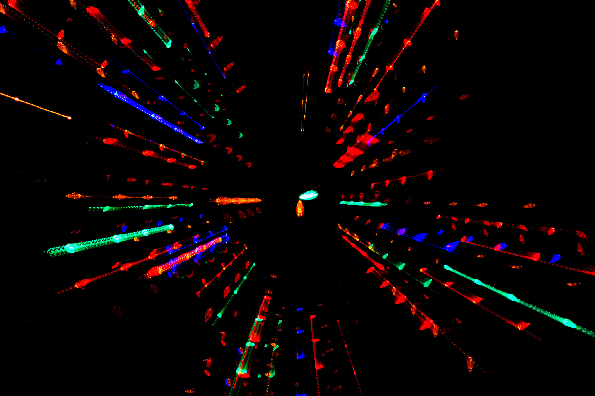 Canon EOS 650D (EOS Rebel T4i / EOS Kiss X6i) sample photo. Chritams lights explosioncolo photography