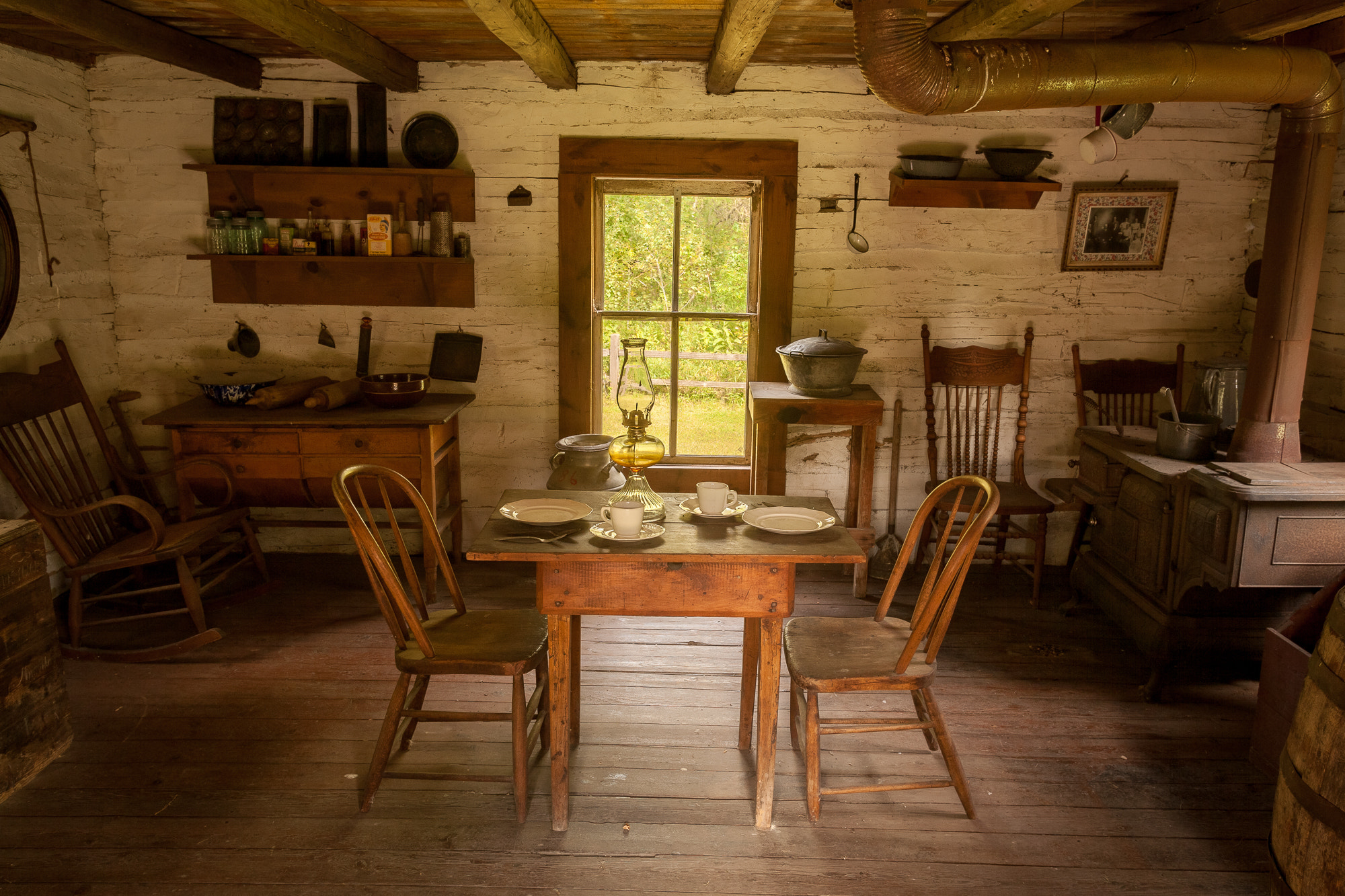 Canon EOS 5D + Canon EF 17-35mm f/2.8L sample photo. Settler's cabin #2 photography