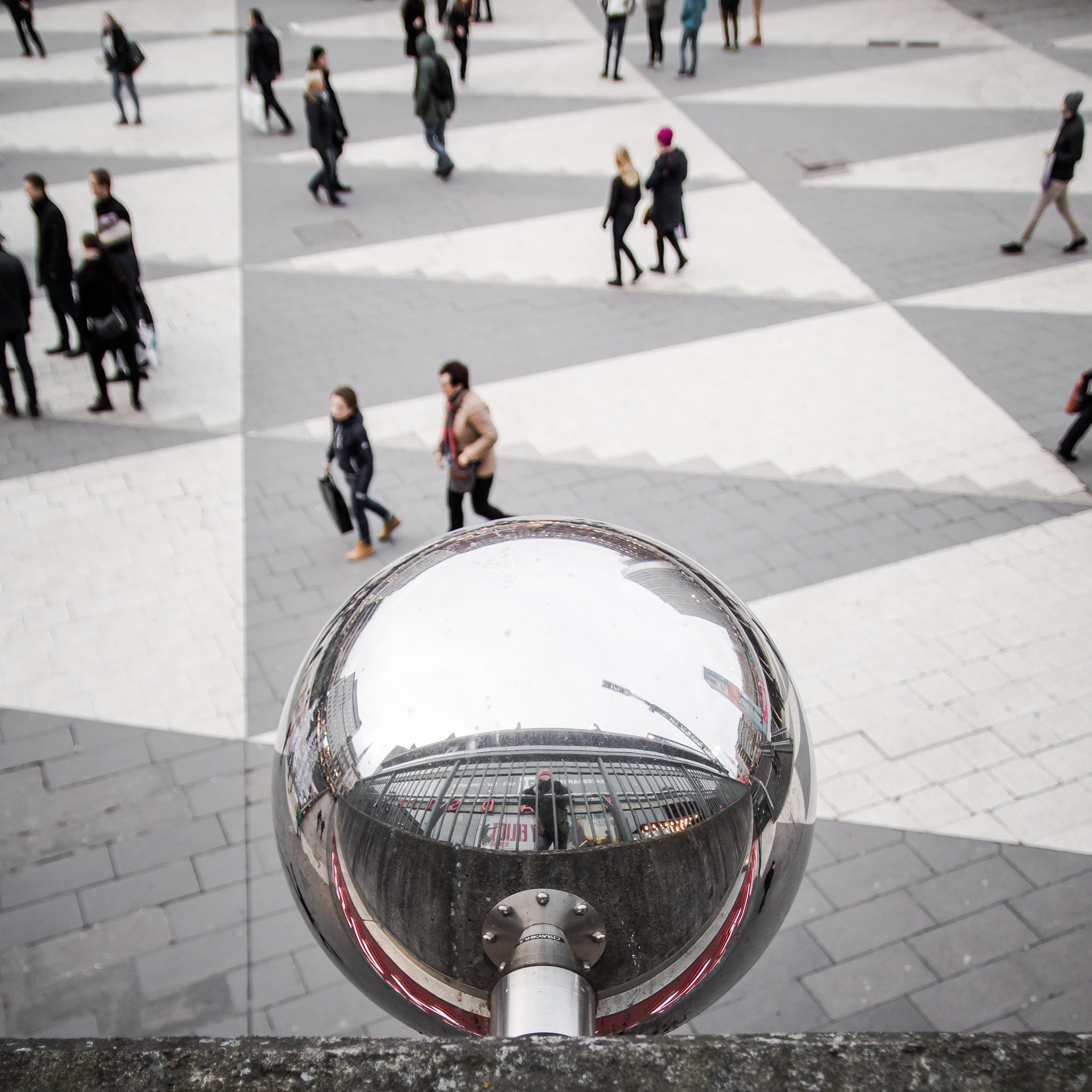 Canon EOS M3 sample photo. Stockholm - sergels torg photography