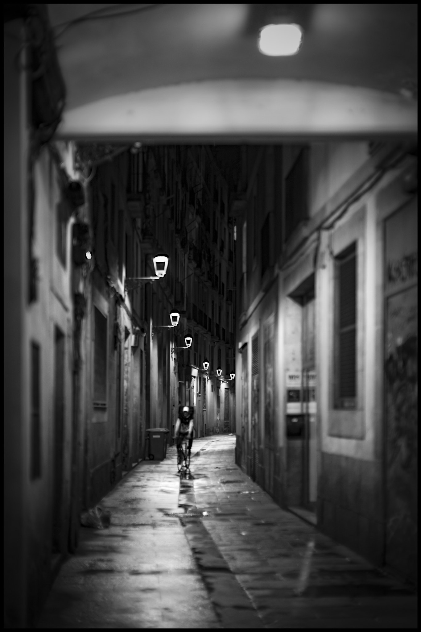 Leica Noctilux-M 50mm F0.95 ASPH sample photo. Night rider... photography