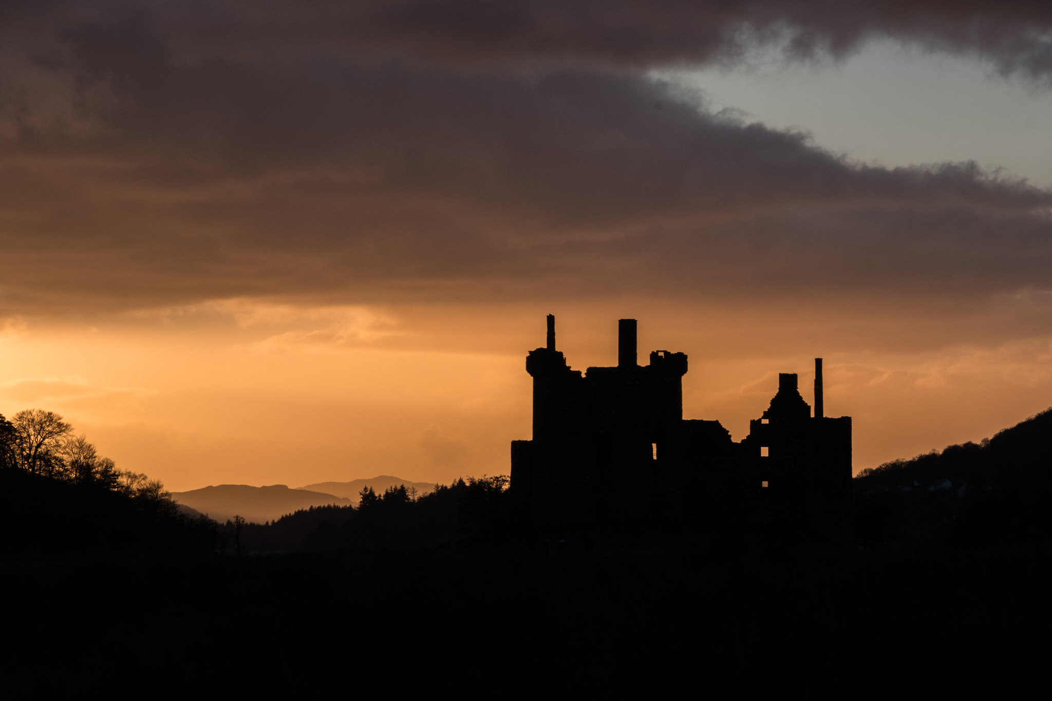 Fujifilm X-Pro2 sample photo. Kilchruan castle, loch awe scotland, last light of 1/1/17. photography
