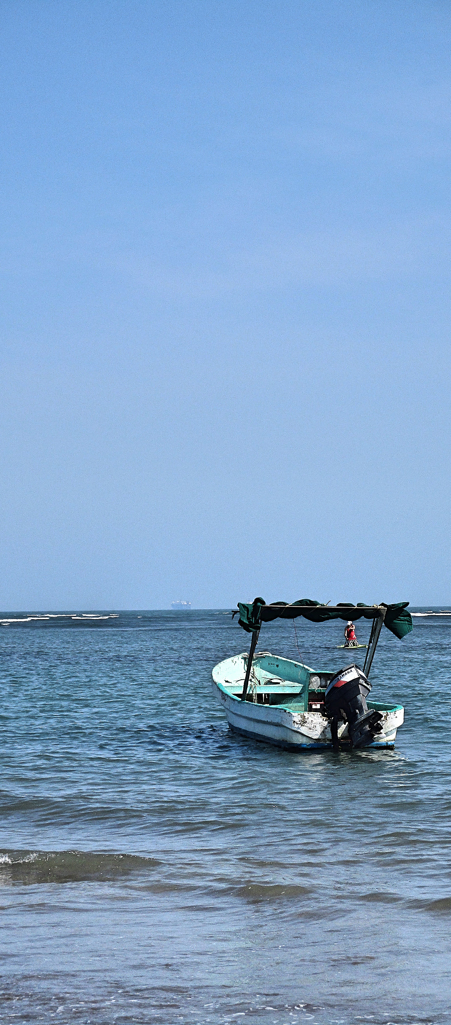 Canon PowerShot ELPH 160 (IXUS 160 / IXY 150) sample photo. Fishing boat photography