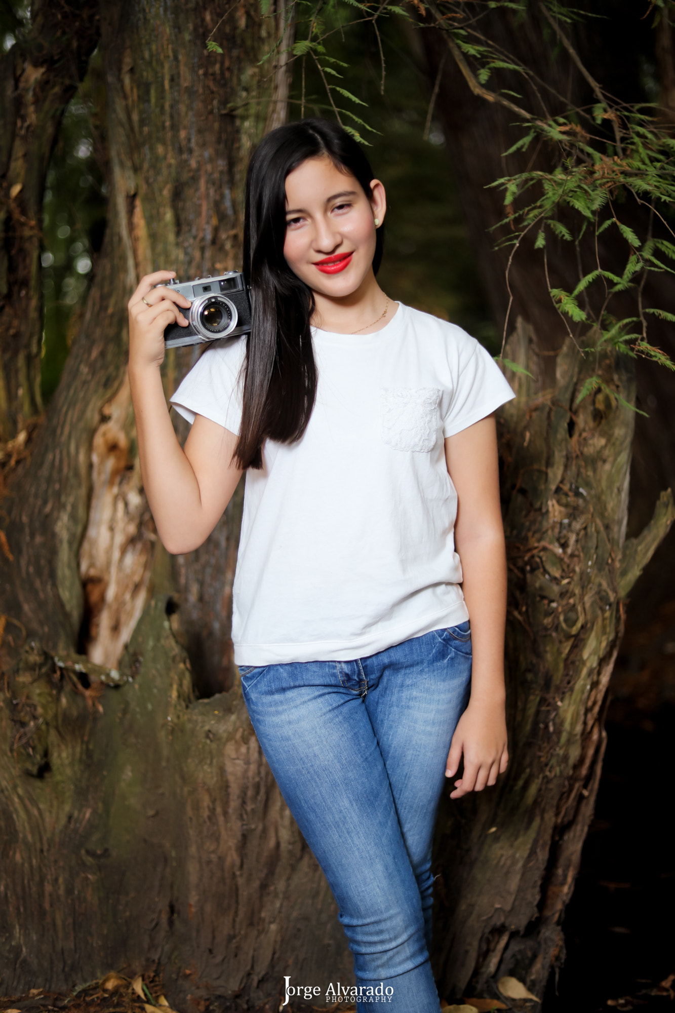 Canon EOS 5DS R sample photo. Woman nature photography