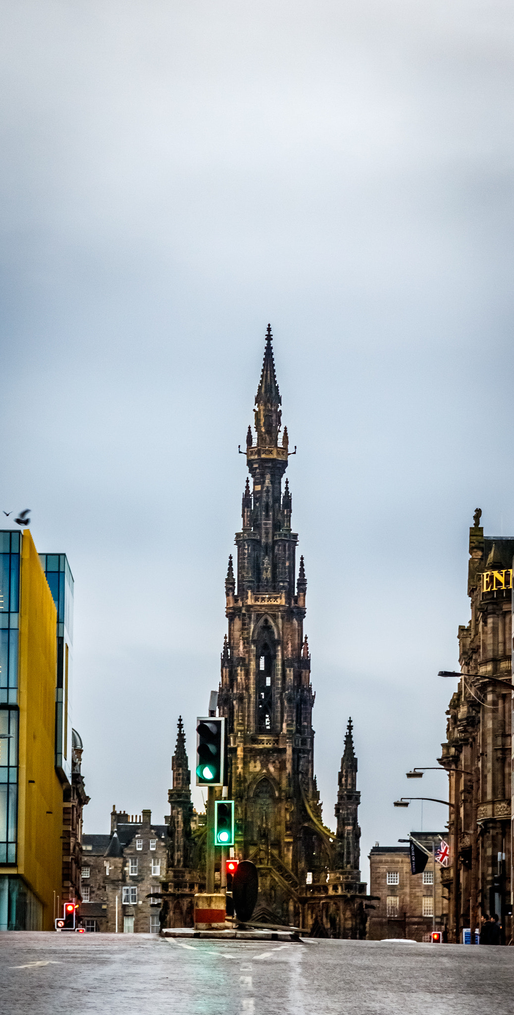 Canon EF 24-85mm F3.5-4.5 USM sample photo. Scott monument (edinburgh - scotland) photography