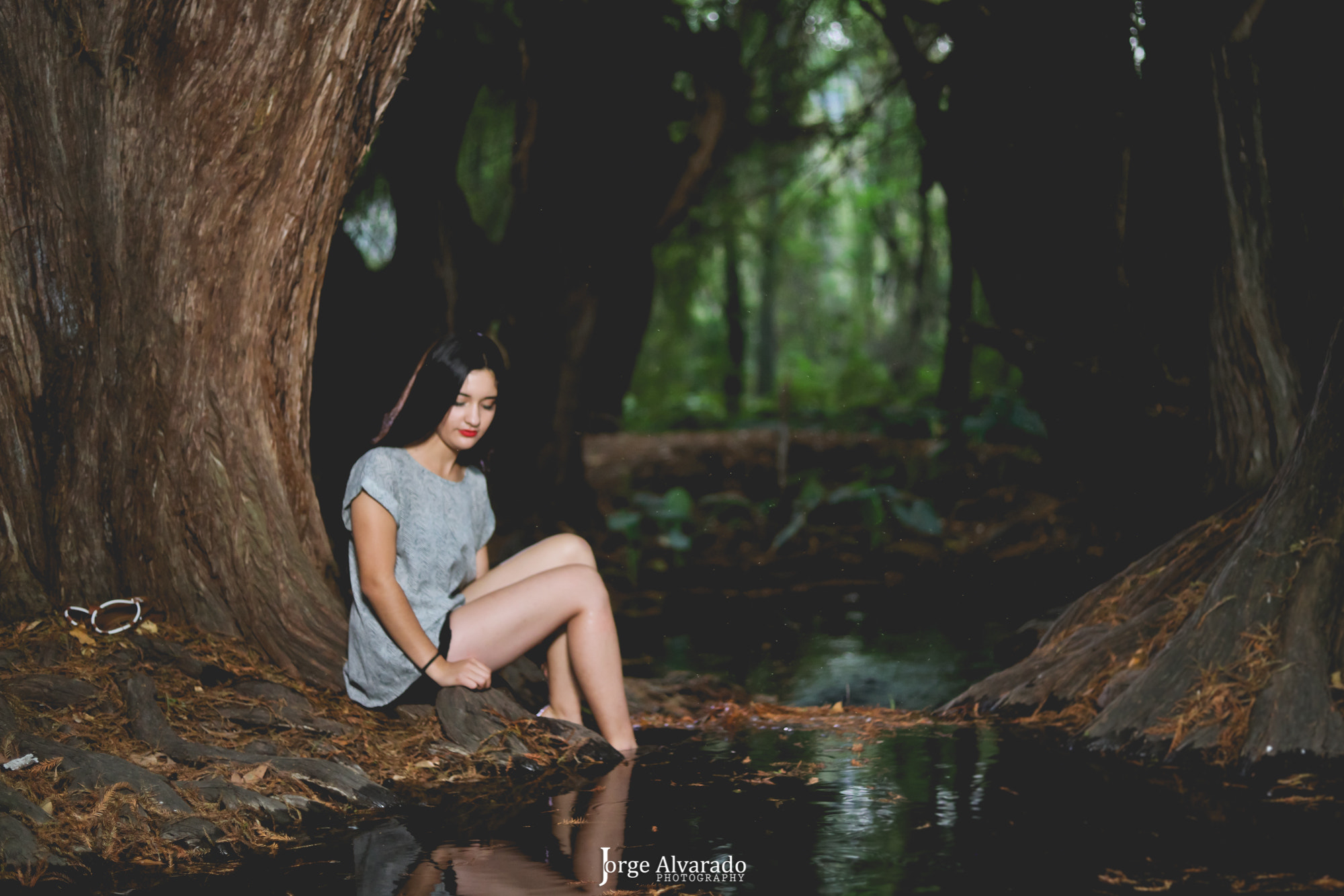 Canon EOS 5DS R sample photo. Woman nature photography