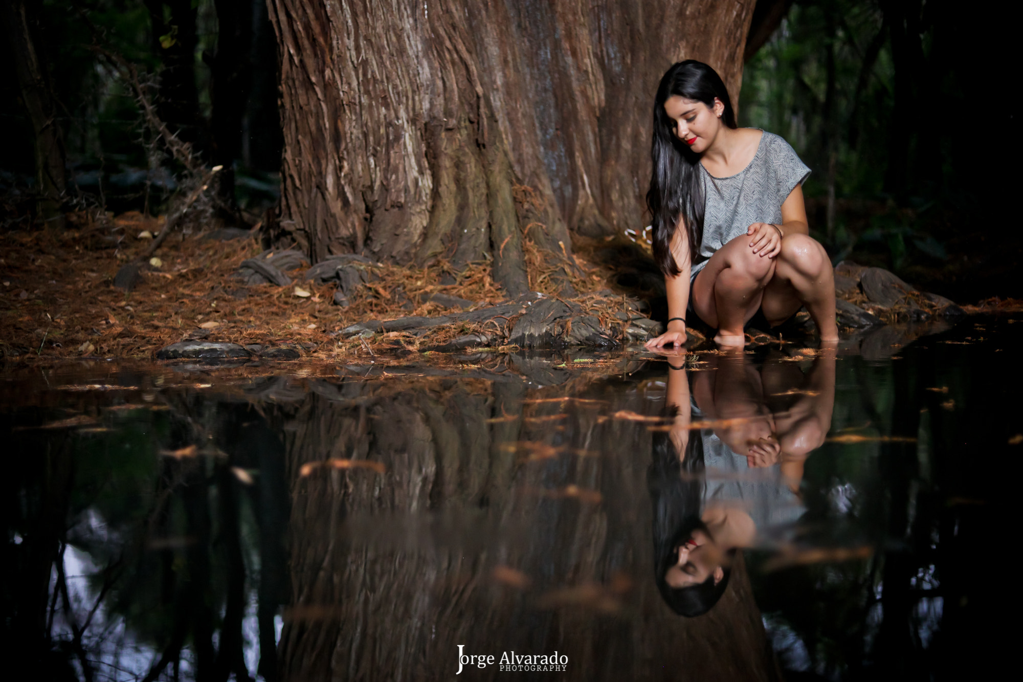 Canon EOS 5DS R sample photo. Woman nature photography