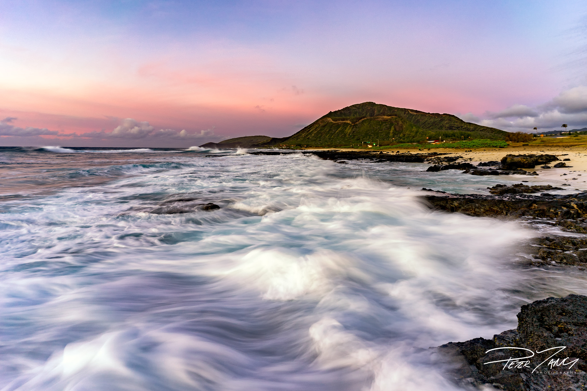 ZEISS Batis 18mm F2.8 sample photo. View of kohelepelepe photography