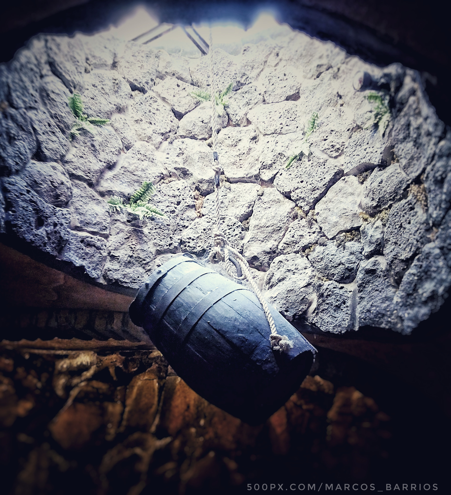 bq Aquaris E5 FHD sample photo. Hanging barrel photography