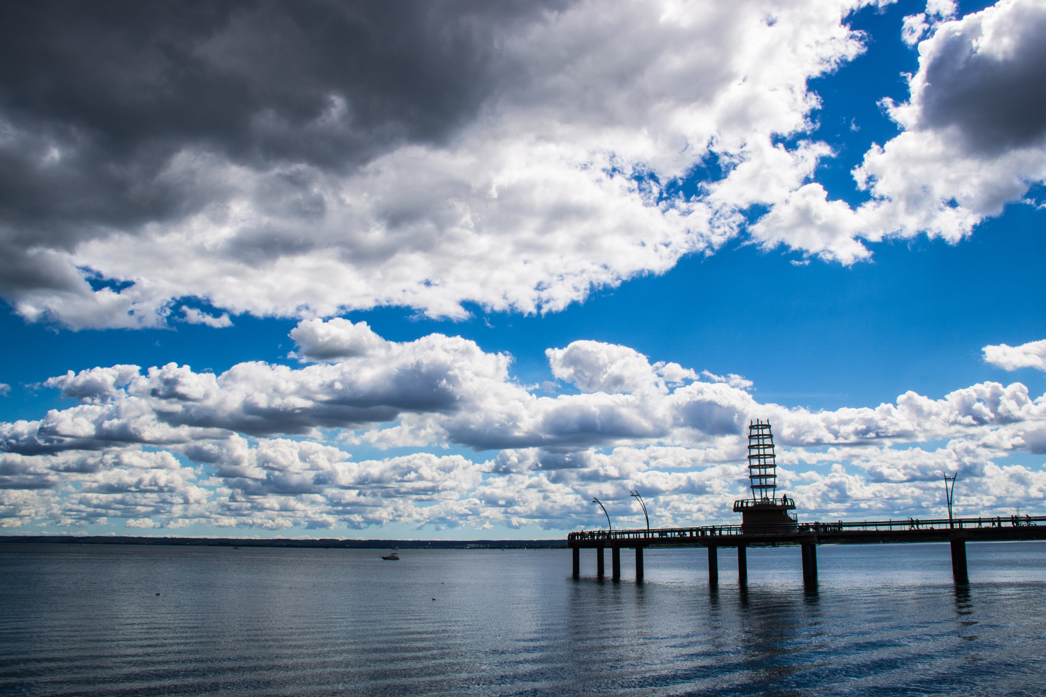 Canon EOS 750D (EOS Rebel T6i / EOS Kiss X8i) sample photo. Burlington waterfront, burlington, on photography