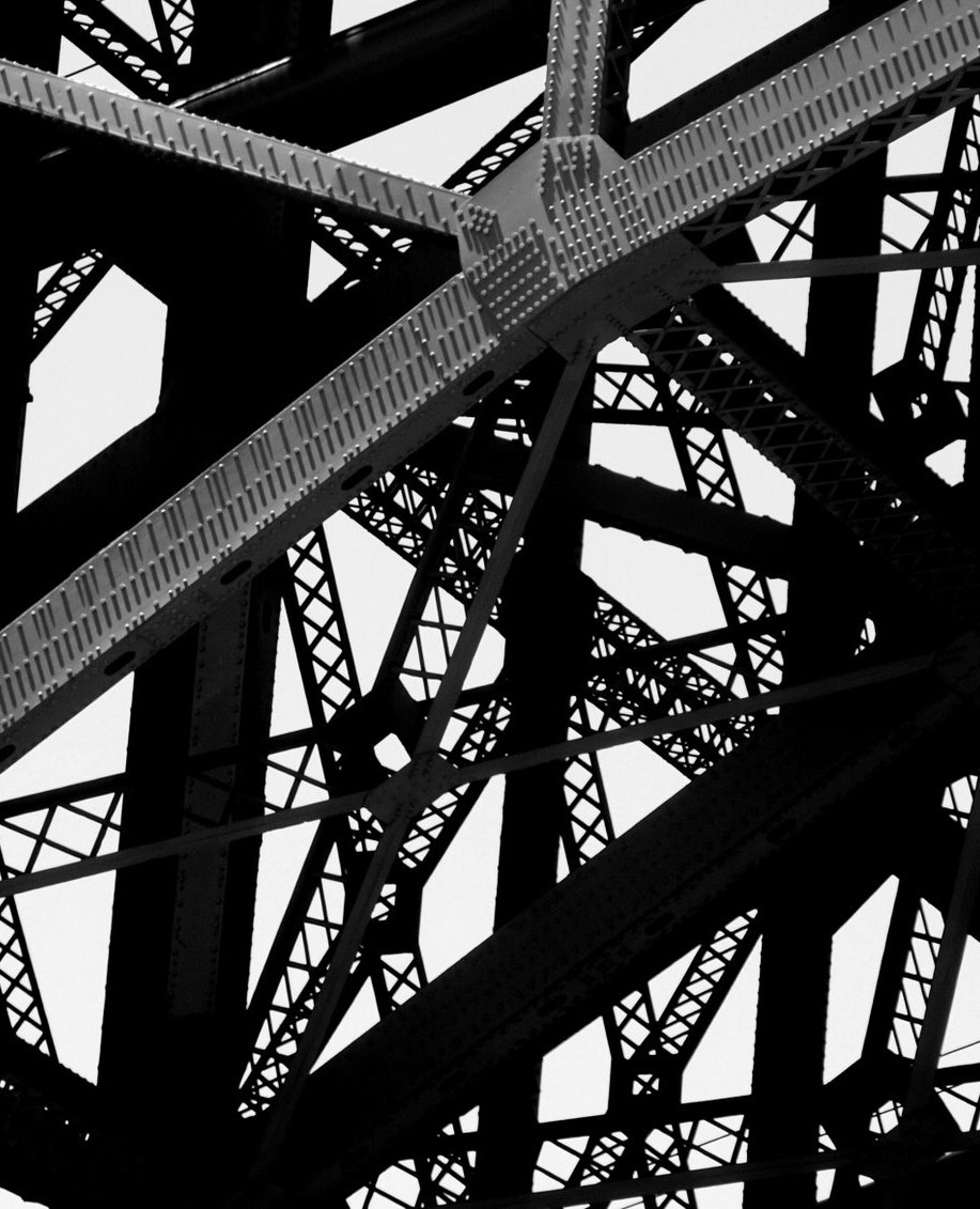 Olympus E-3 sample photo. Girders photography