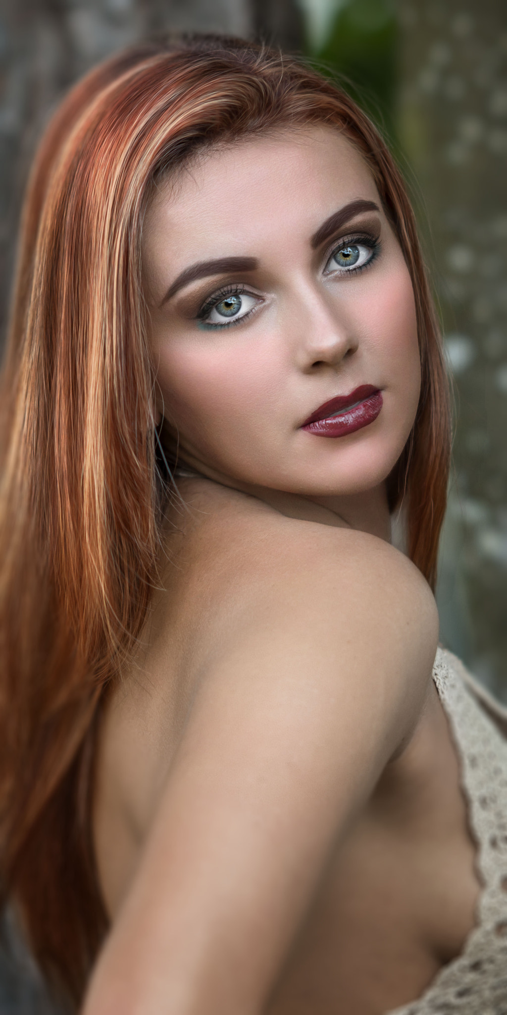 Nikon D800 + AF DC-Nikkor 135mm f/2D sample photo. Red hair photography