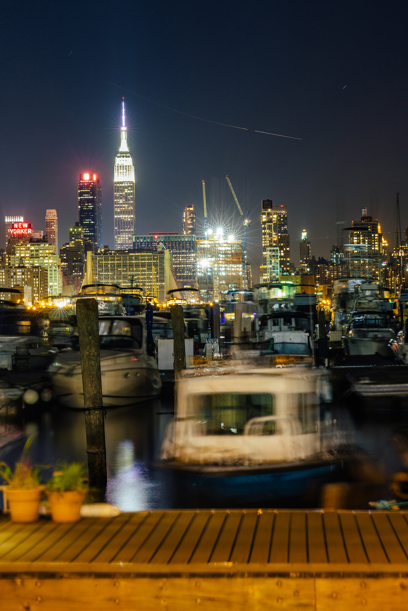Leica Summarit-M 75mm F2.5 sample photo. Sleepless new york photography