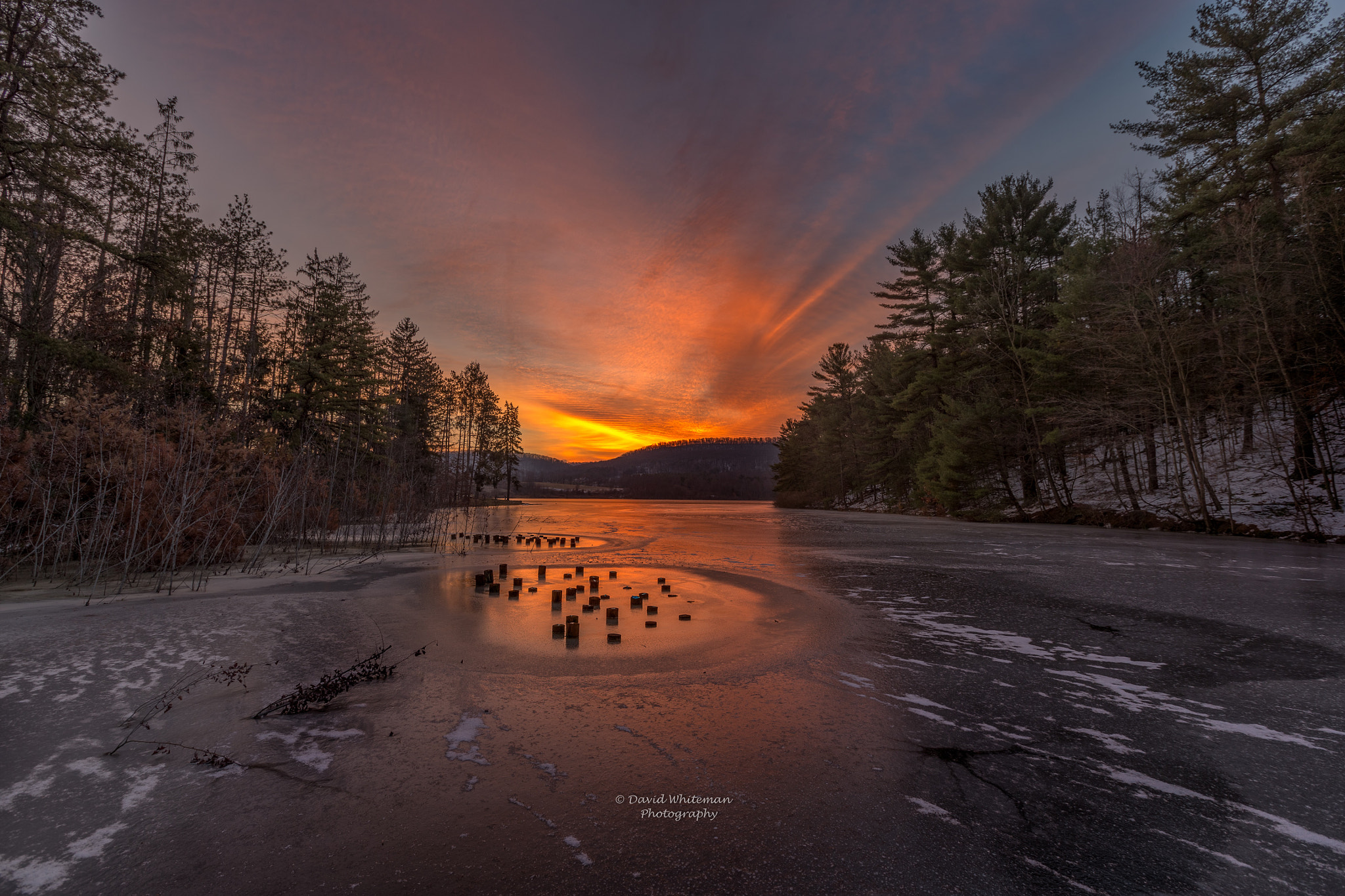 Canon EF 16-35mm F2.8L II USM sample photo. Colyer lake sunrise photography