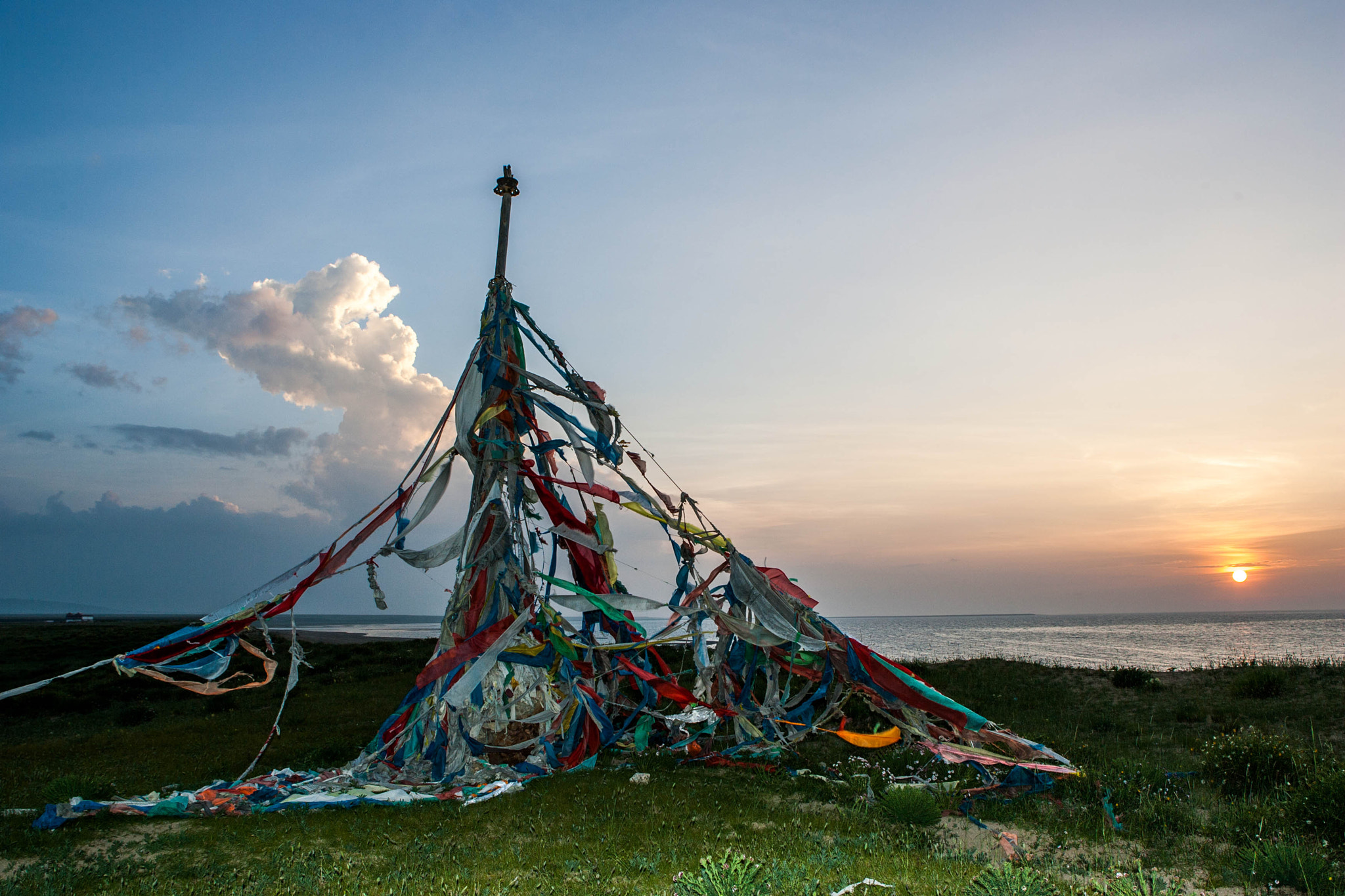 Canon EOS-1D Mark II sample photo. Prayer flags photography
