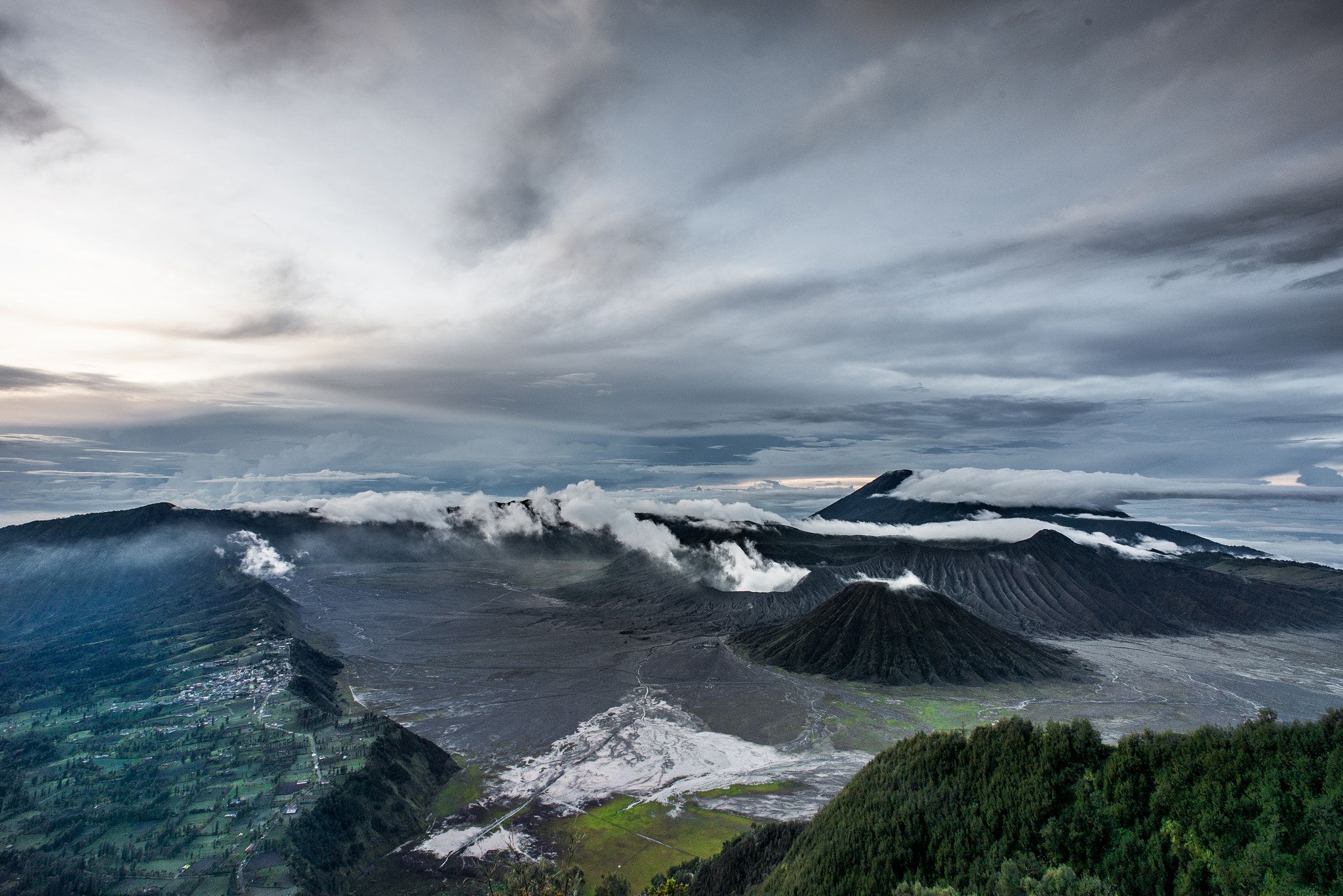 Nikon D600 + Nikon AF Nikkor 20mm F2.8D sample photo. Mt. bromo photography